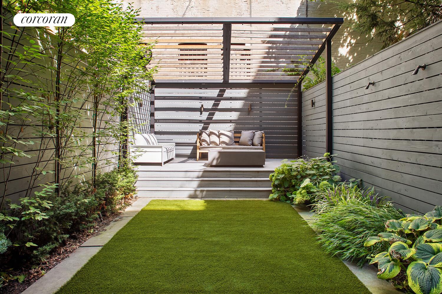 165 W 126TH Street