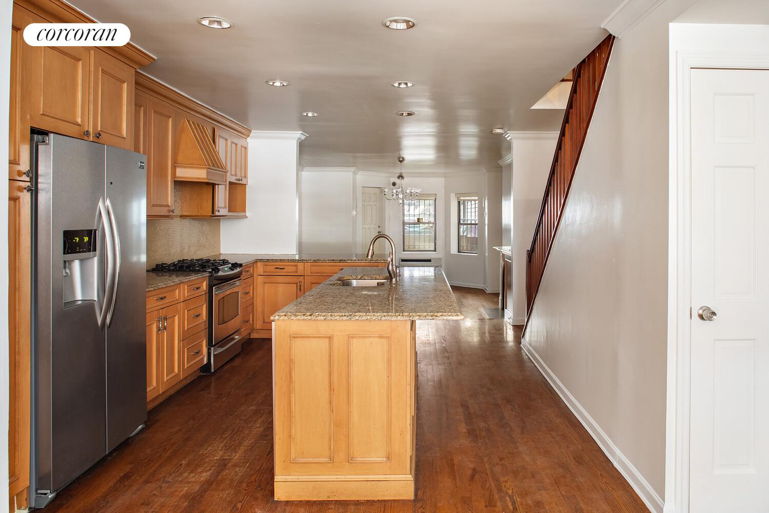 165 W 126TH Street