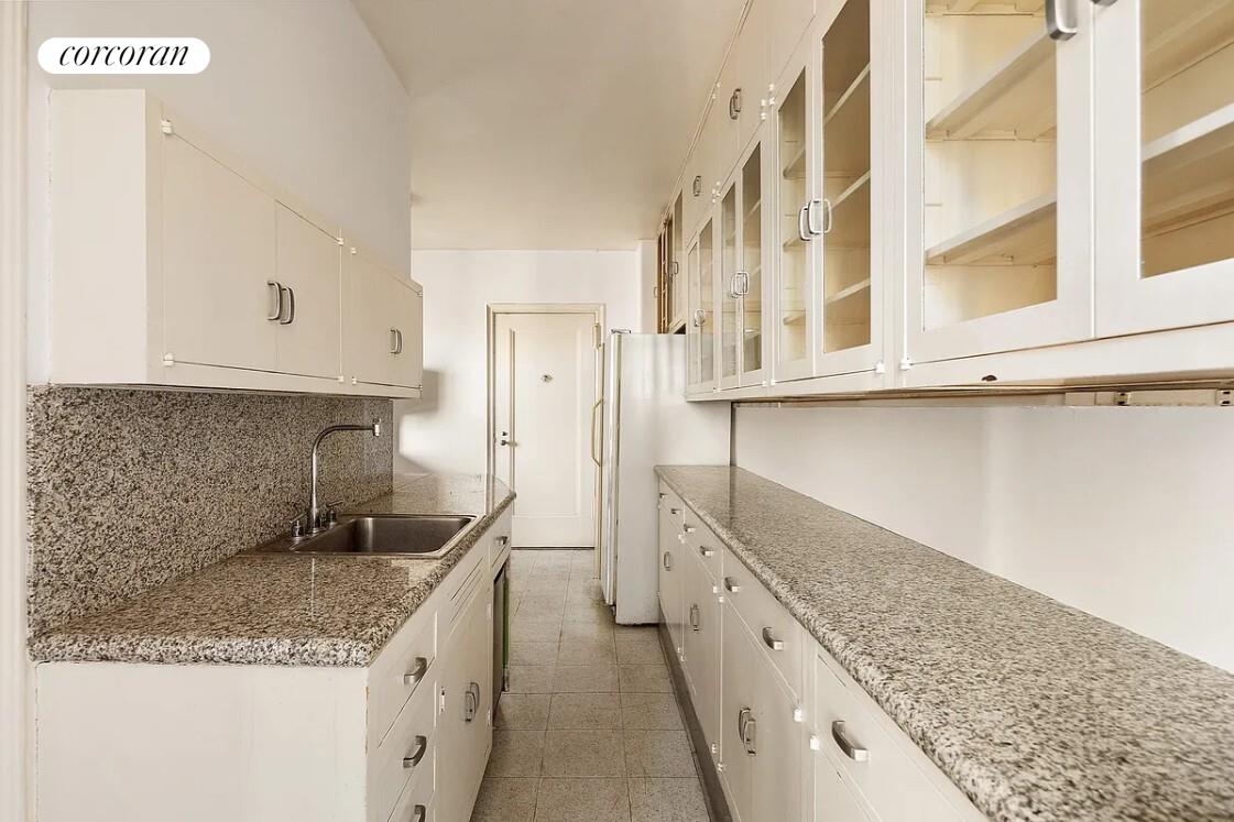 7 West 81st Street, 11A