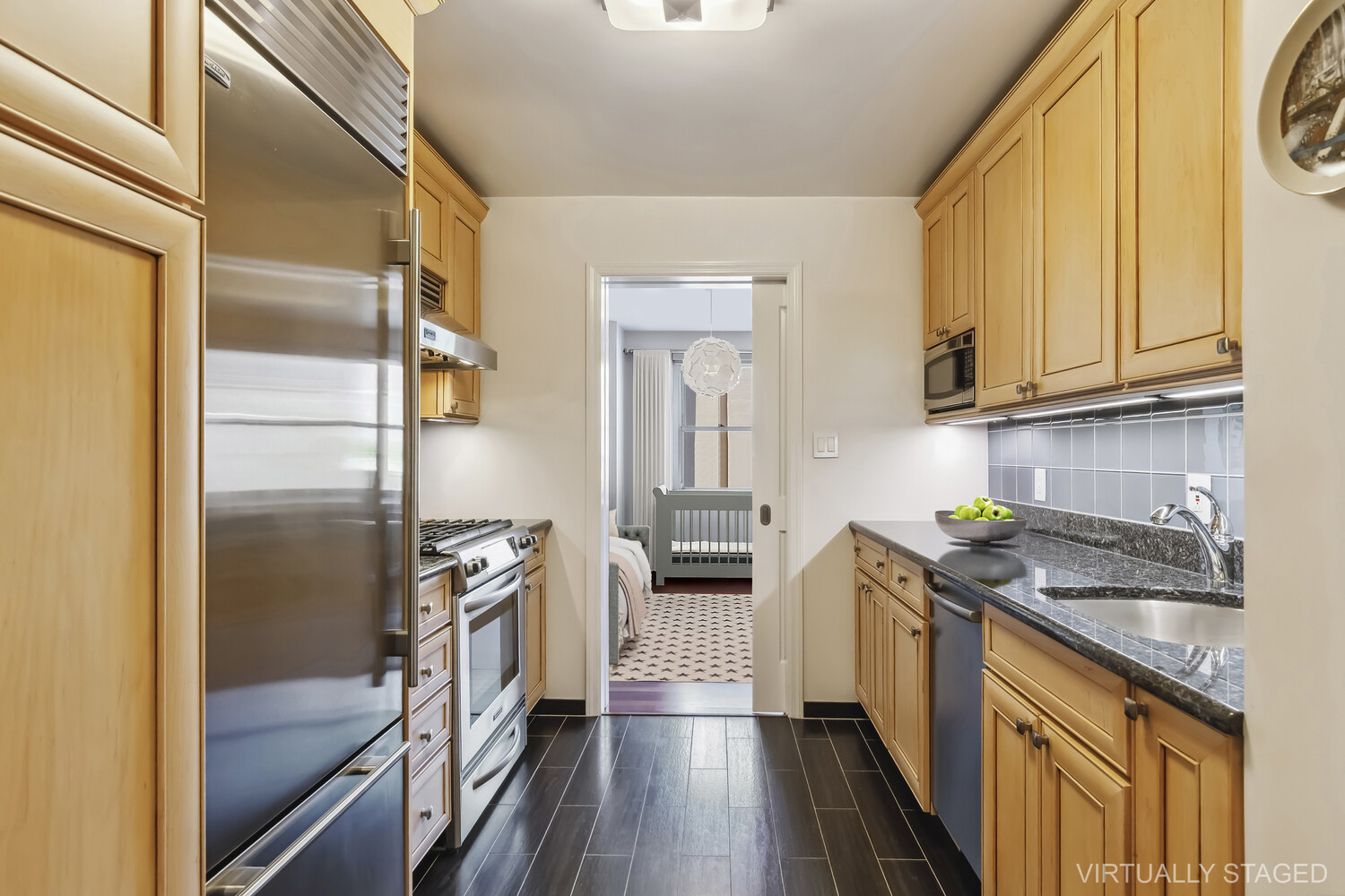 251 E 32ND Street 8HS