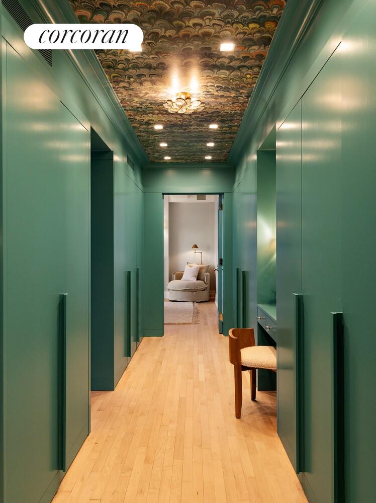 140 RIVERSIDE Drive 19HO