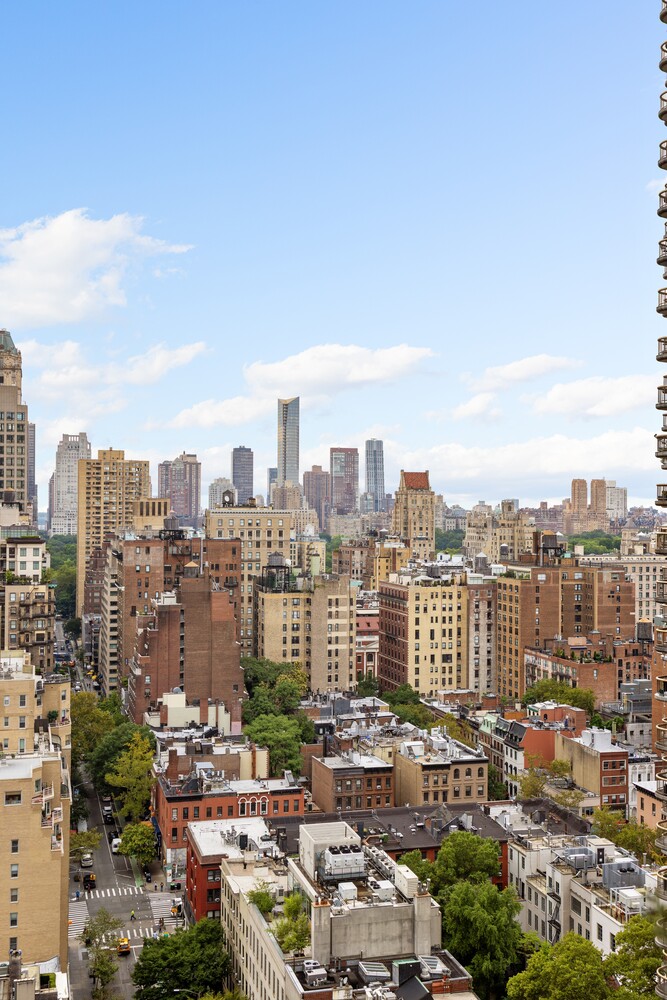 200 E 61ST Street 23E