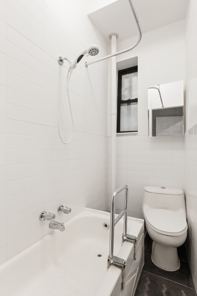 32 2ND Avenue 4