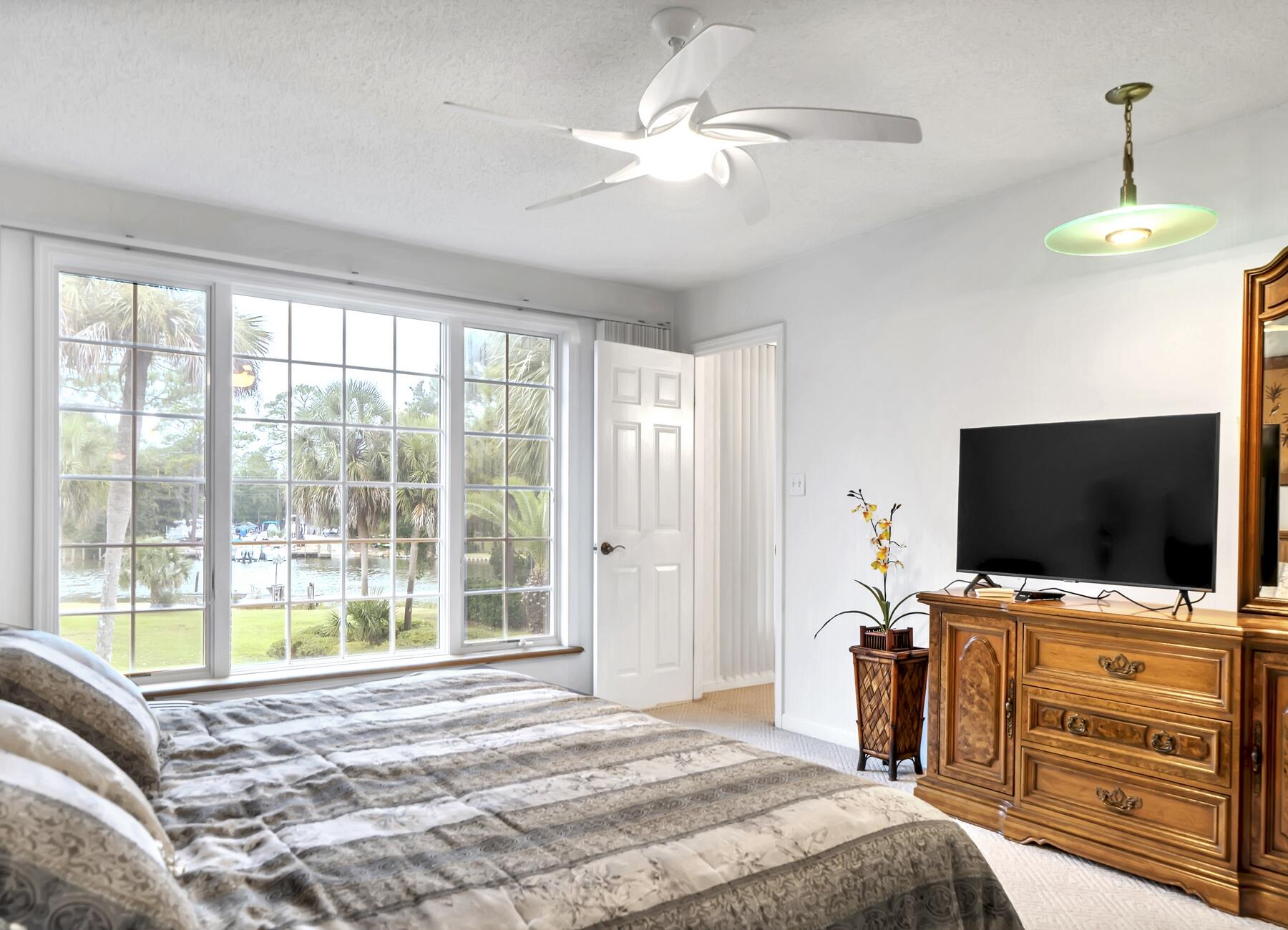 165 Blue Bell Circle