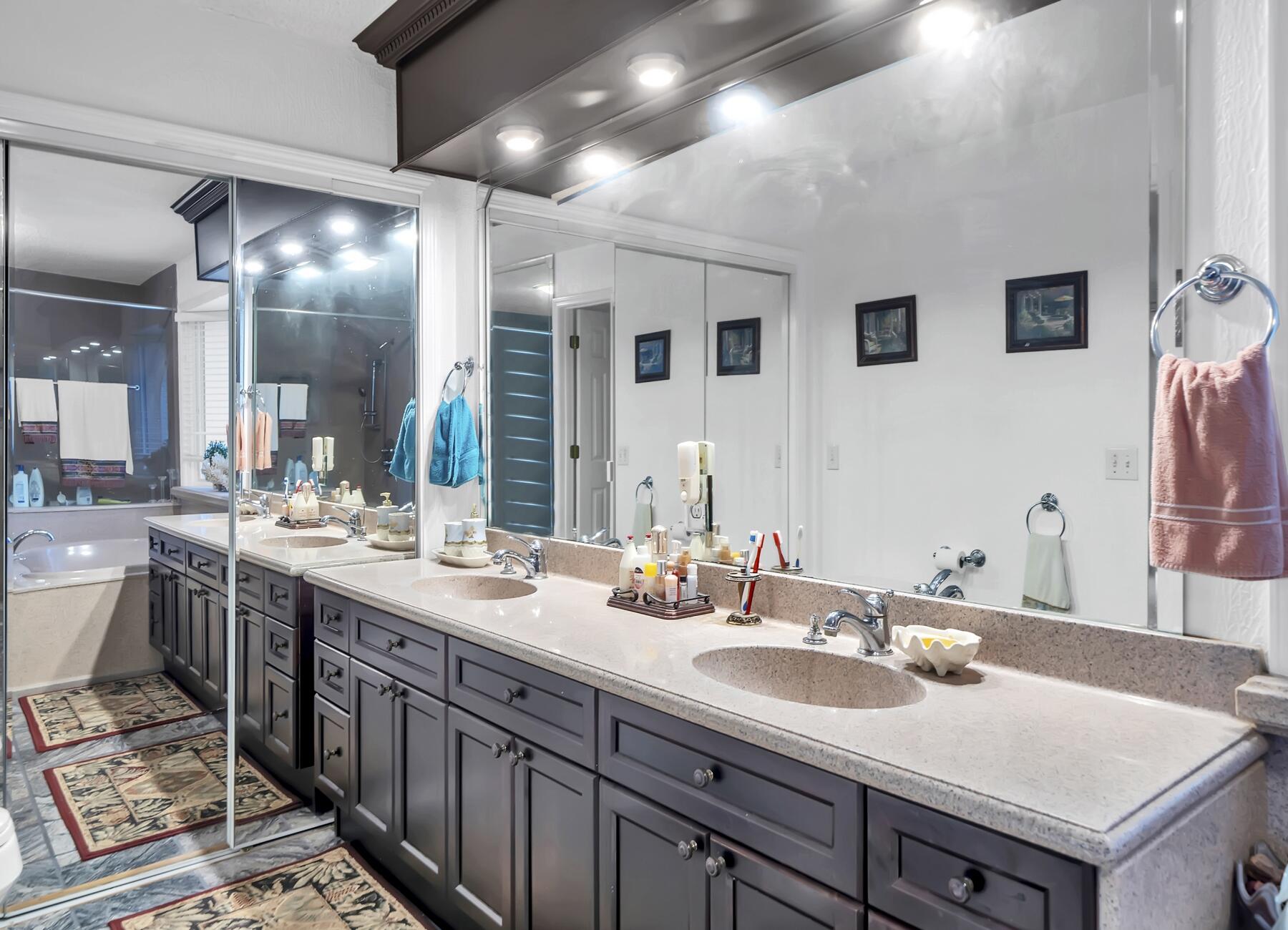 165 Blue Bell Circle