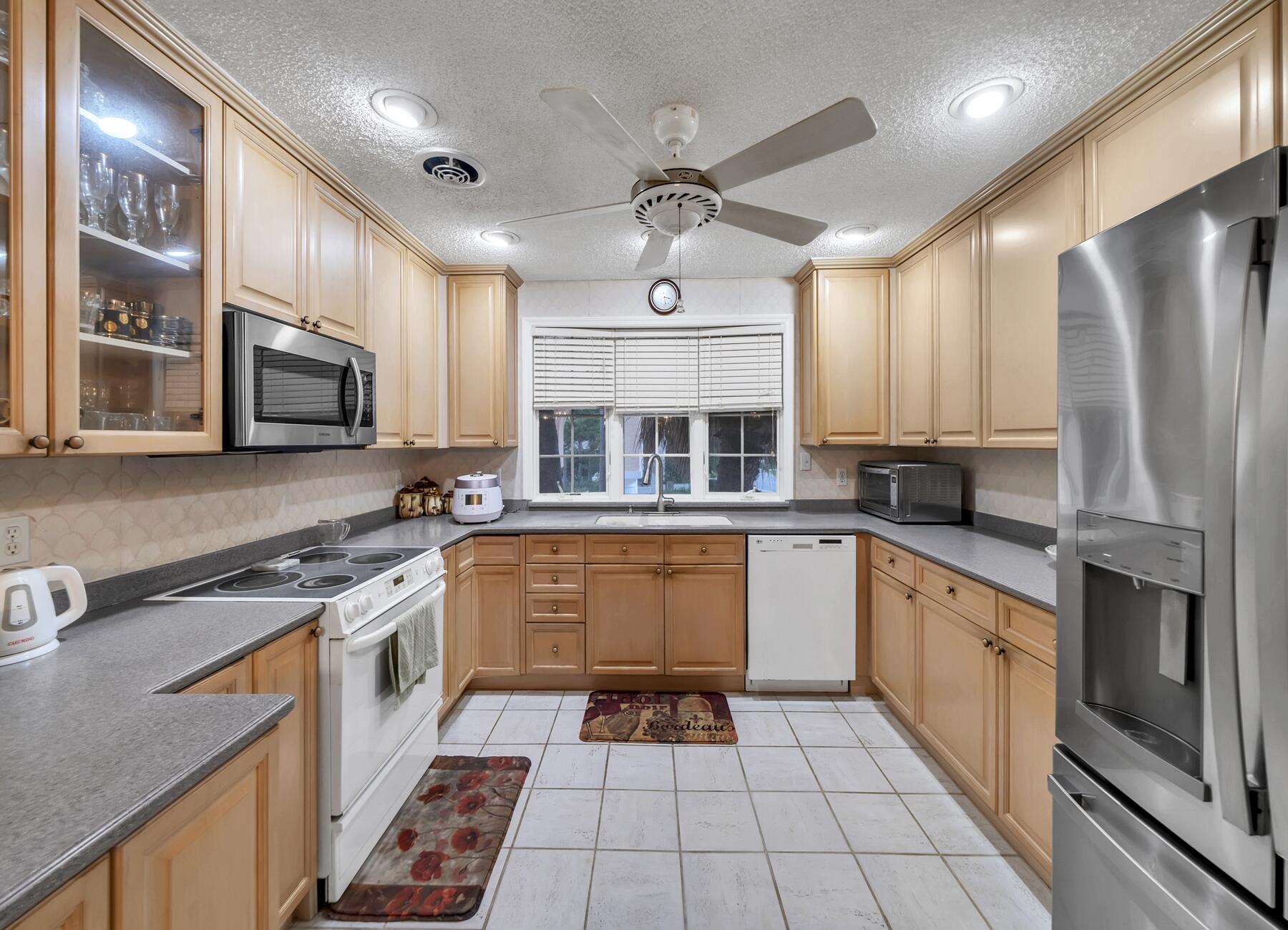 165 Blue Bell Circle