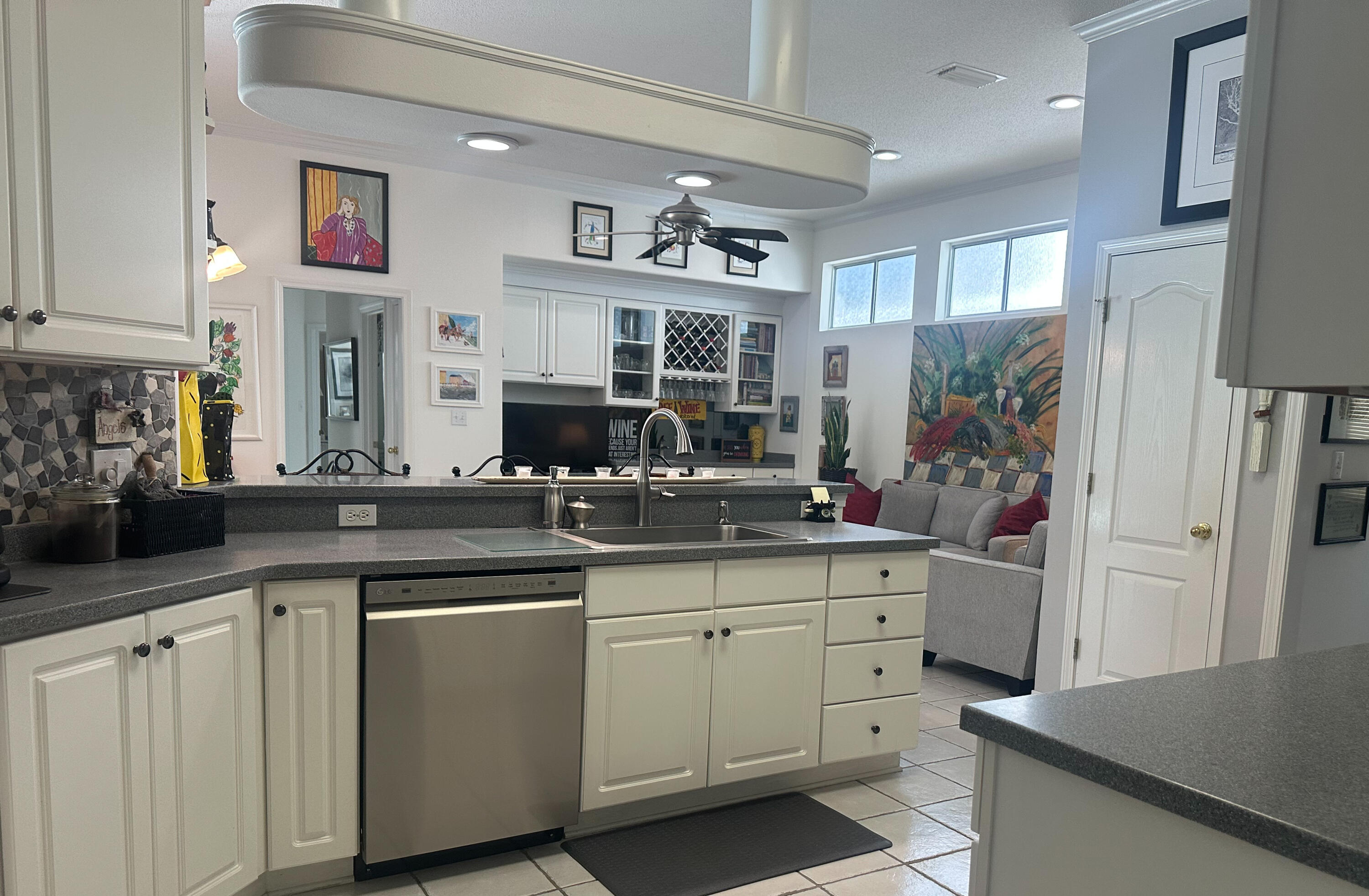 251 Okeechobee Cove