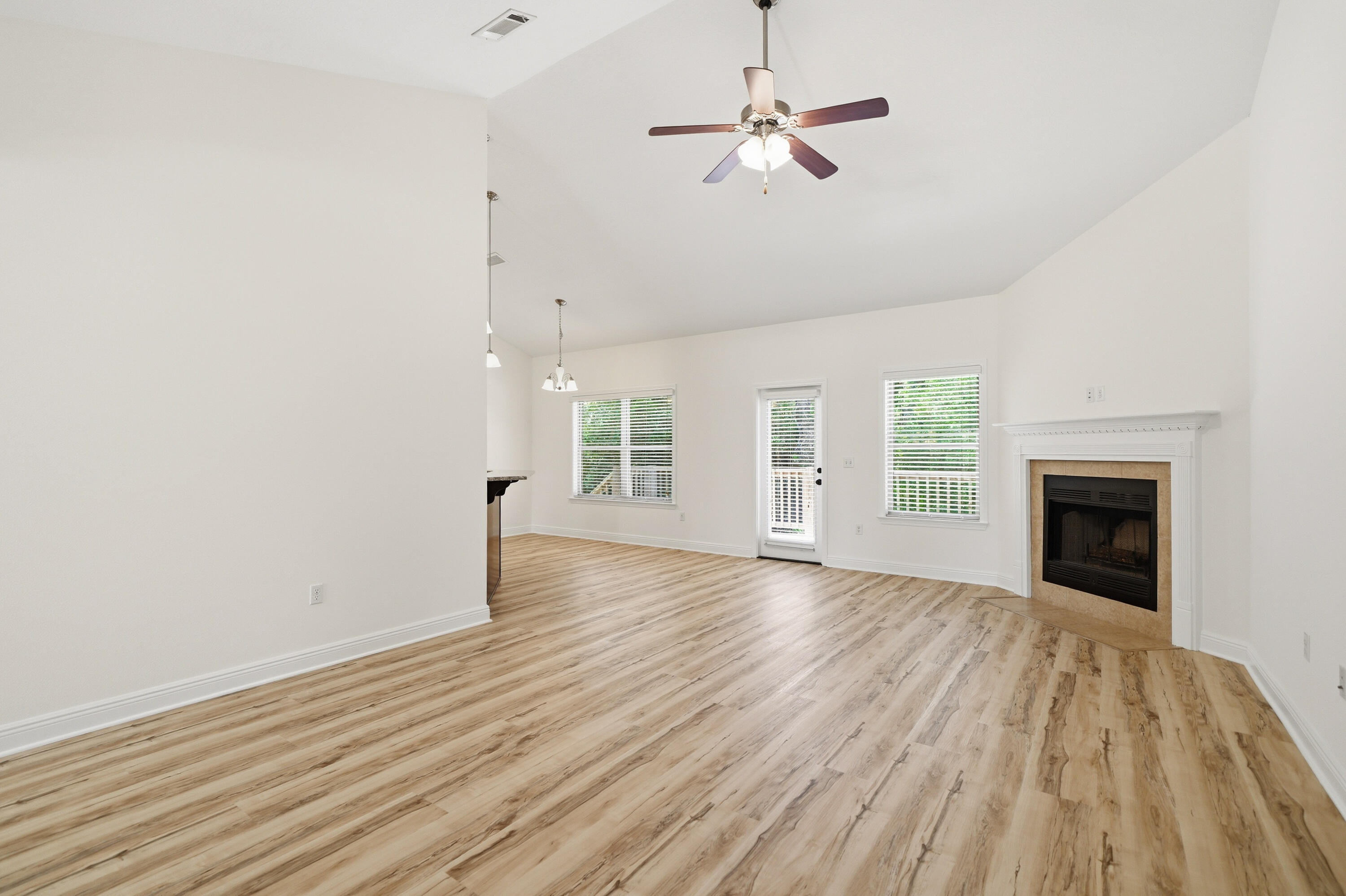 267 Bella Boulevard