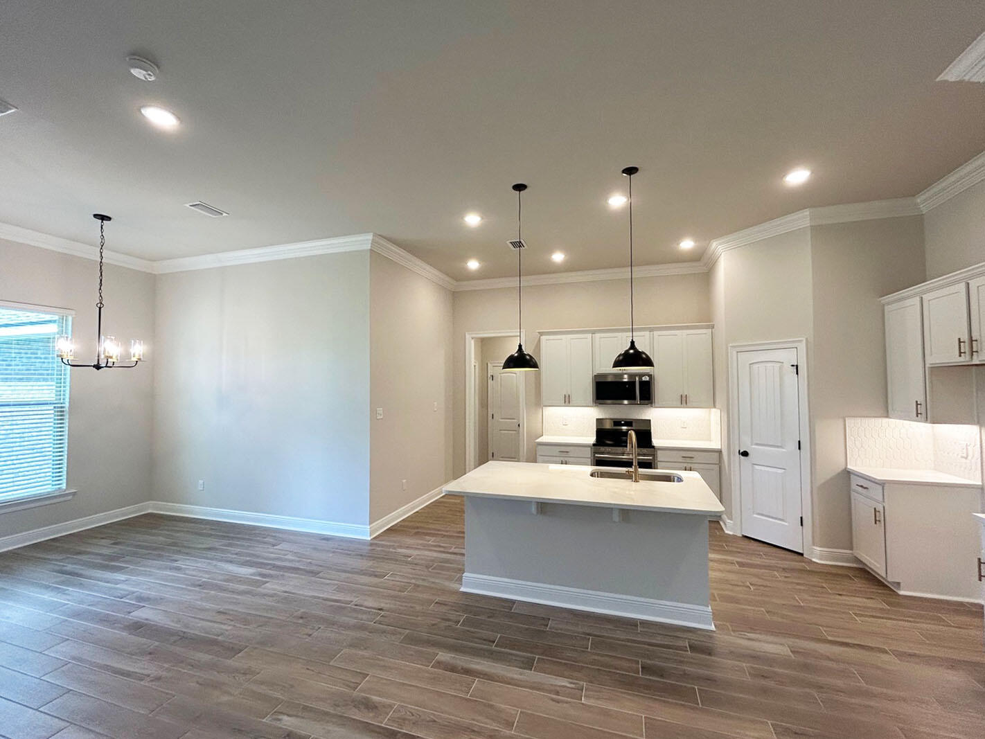 341 Constellation Avenue