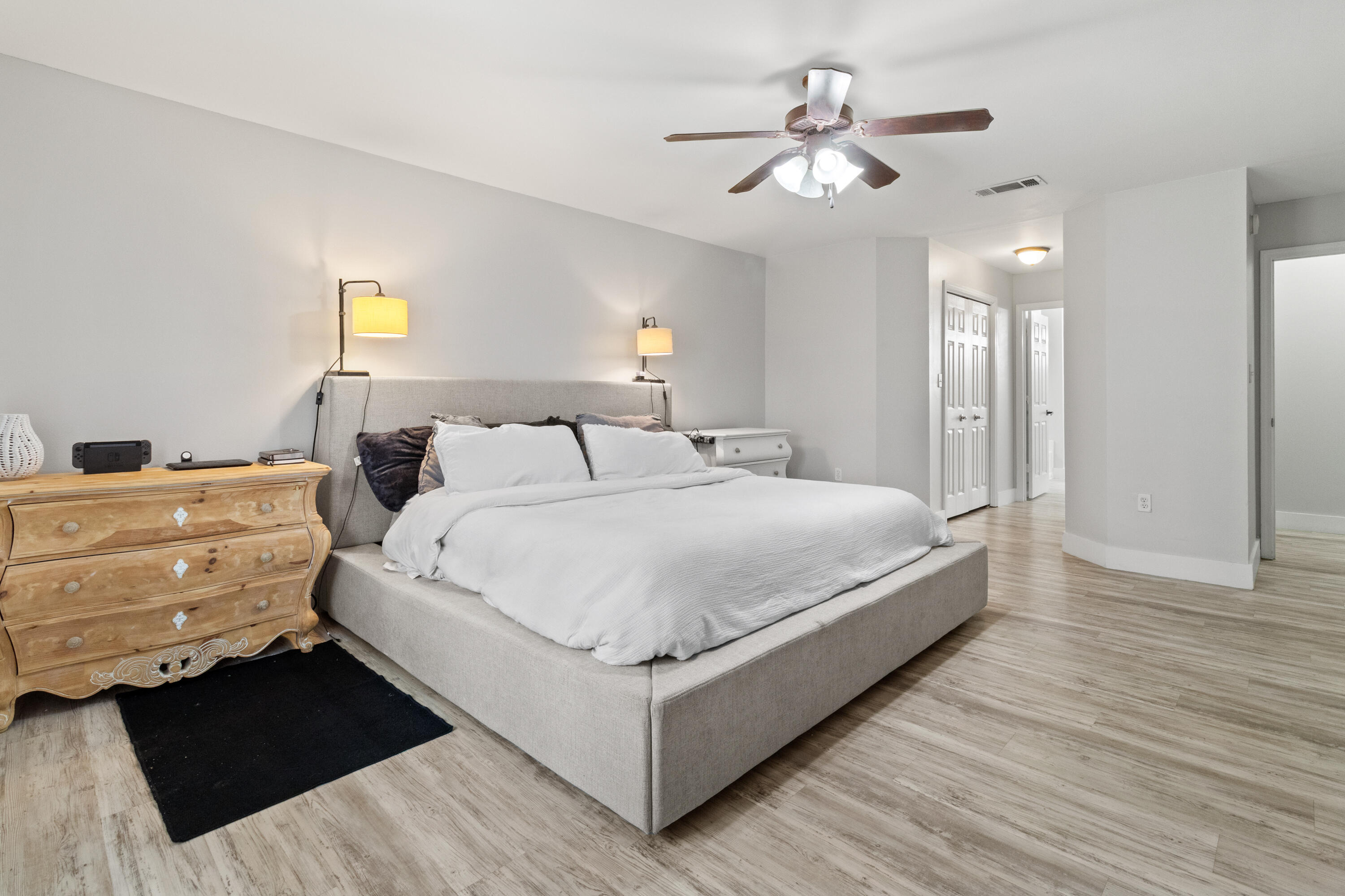 8252 Cosica Boulevard