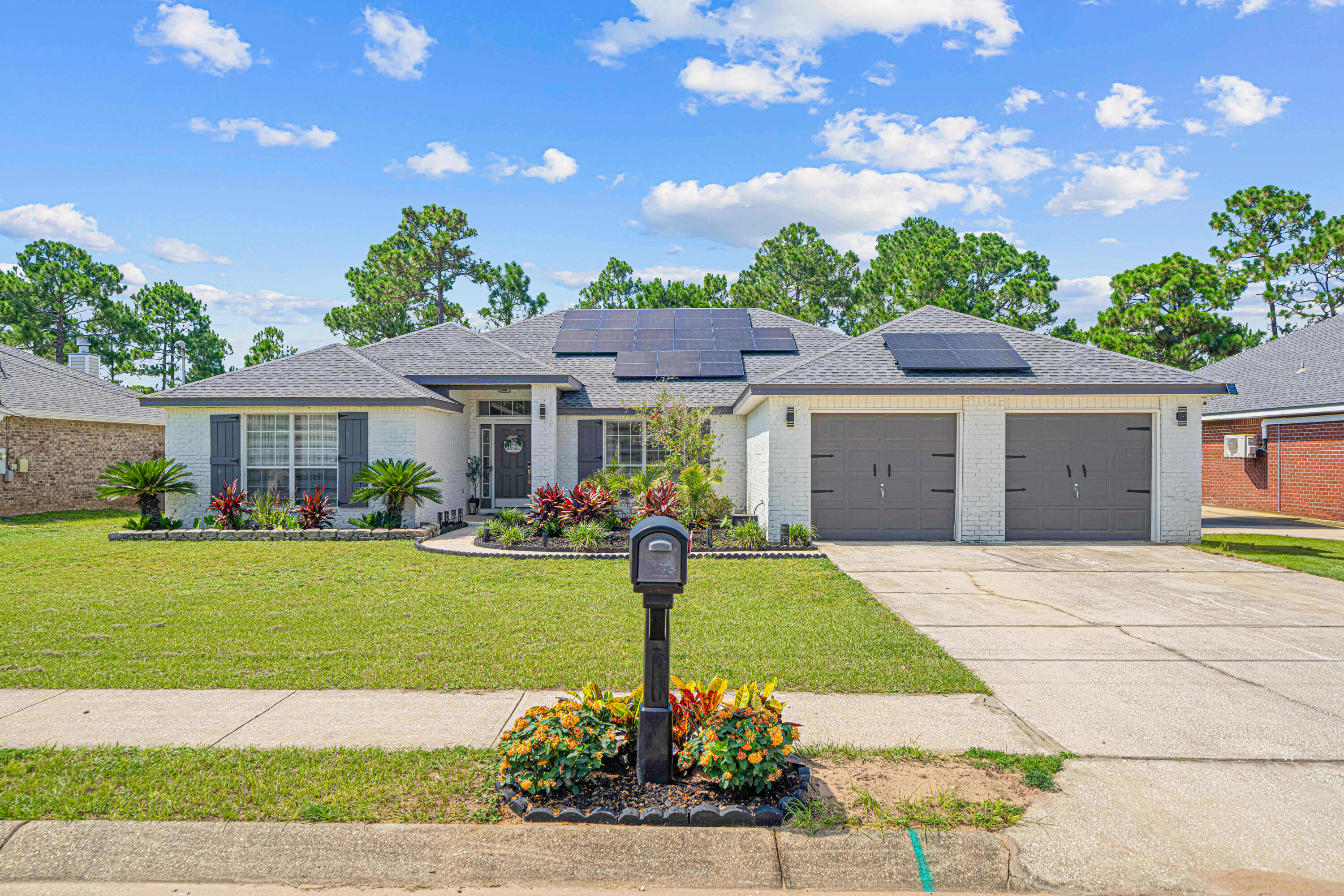 8252 Cosica Boulevard