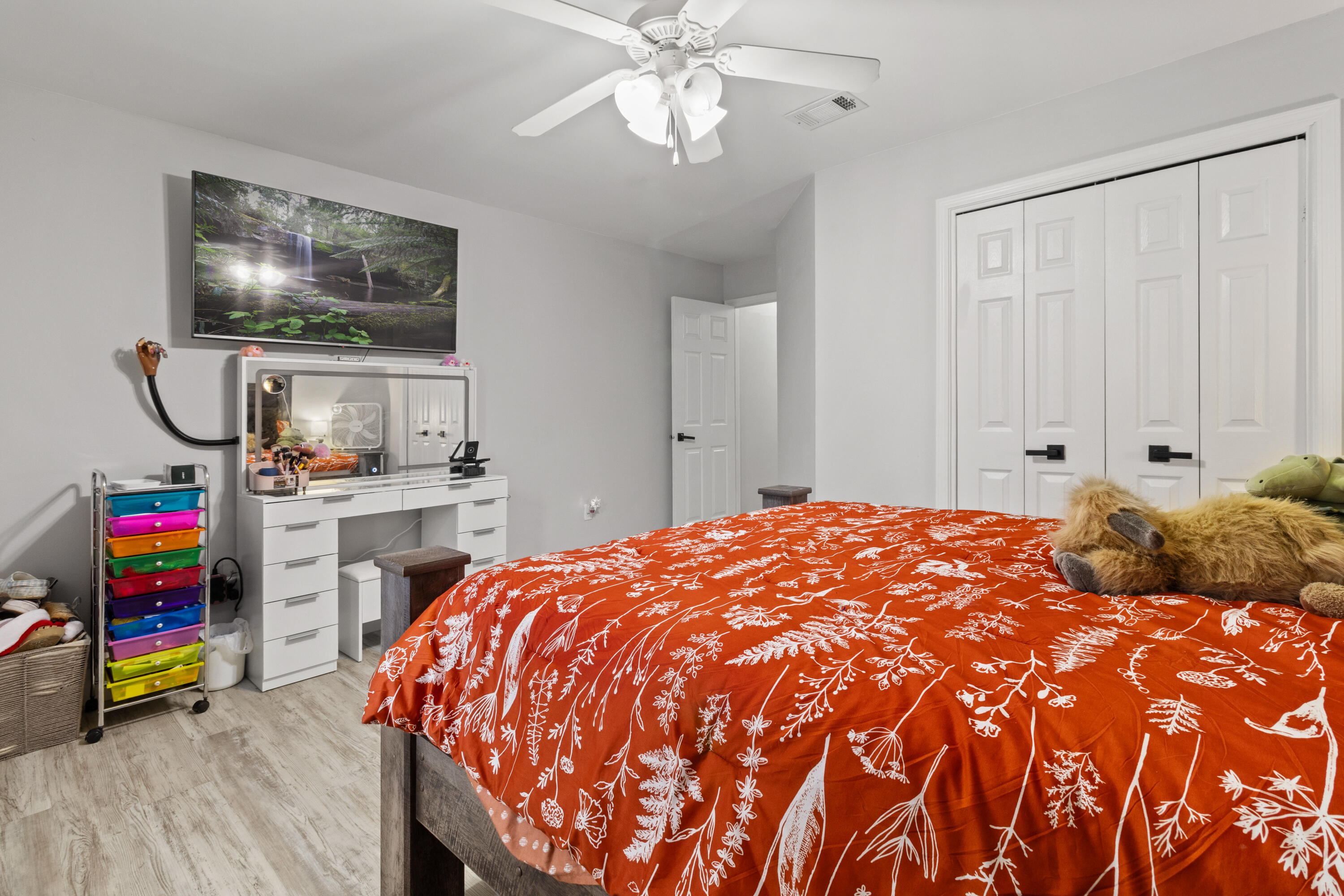 8252 Cosica Boulevard