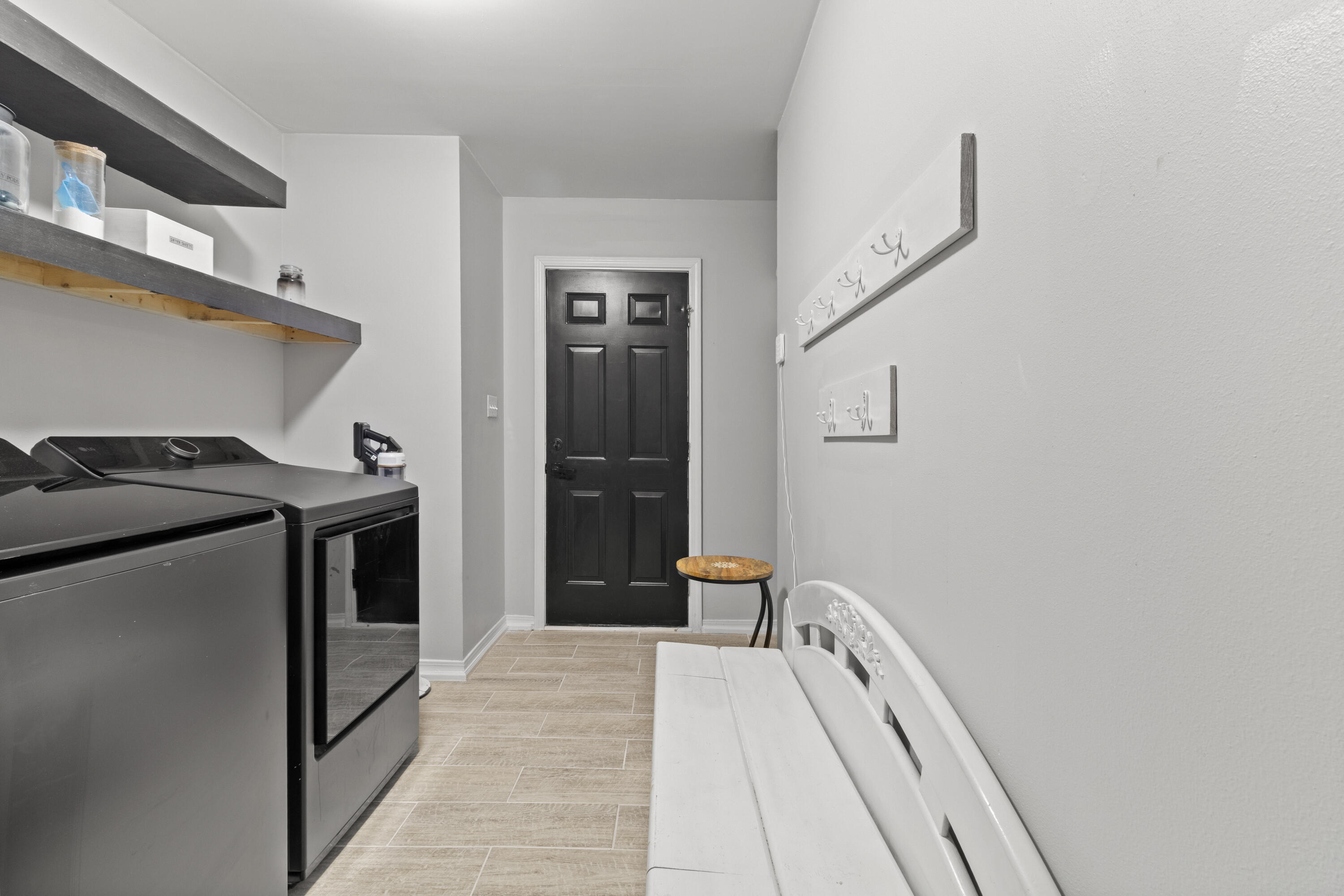 8252 Cosica Boulevard