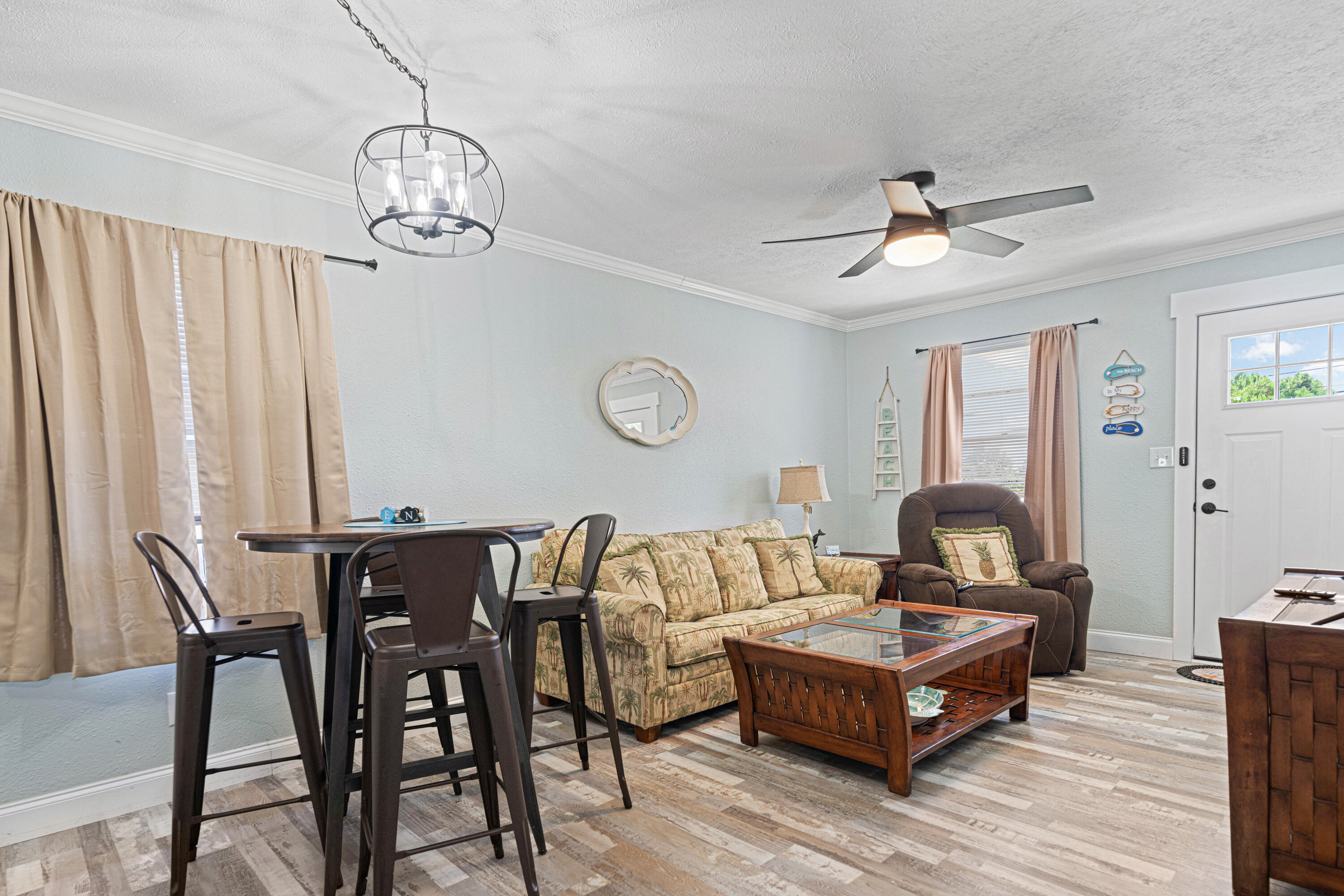 116 Lakeside Circle, A&B