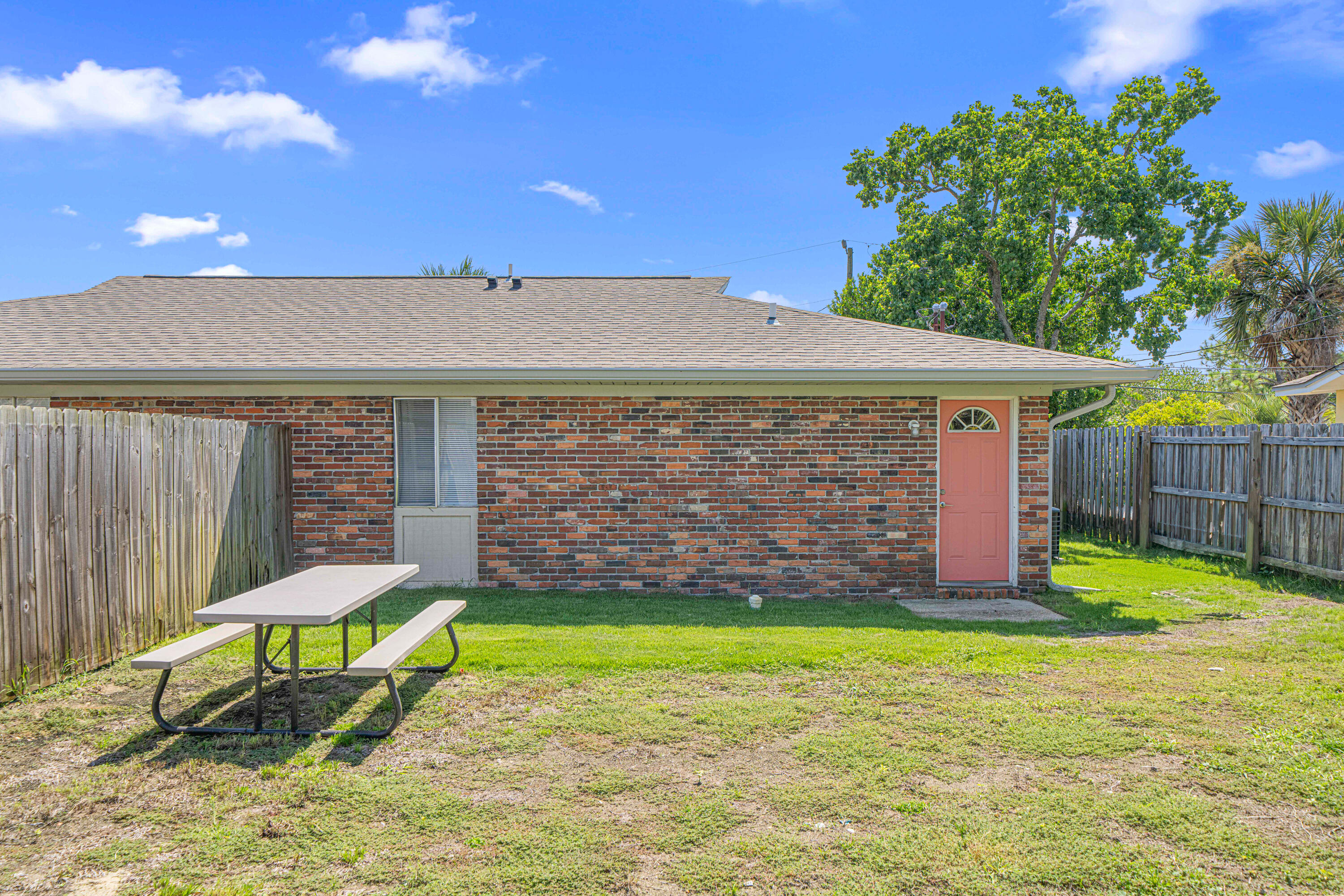 116 Lakeside Circle, A&B