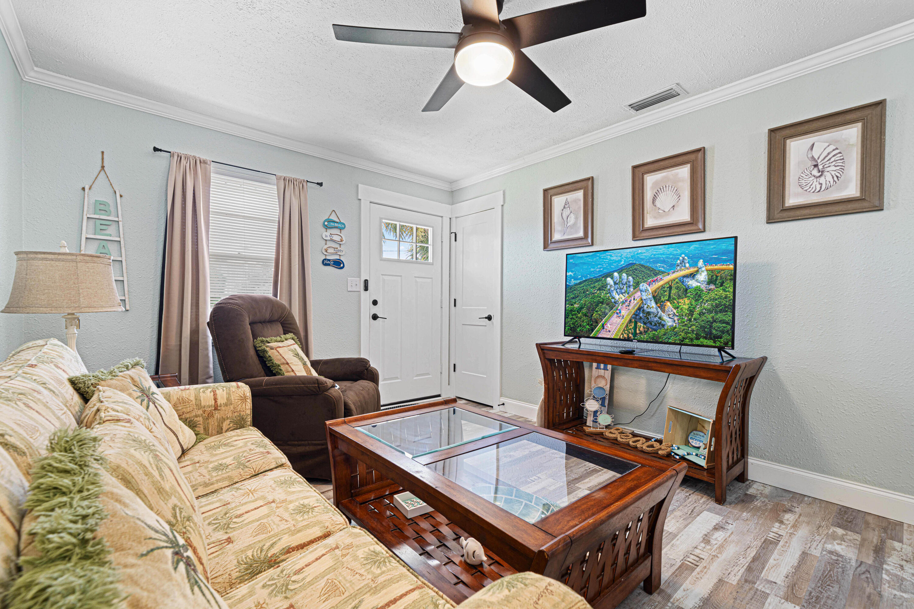 116 Lakeside Circle, A&B