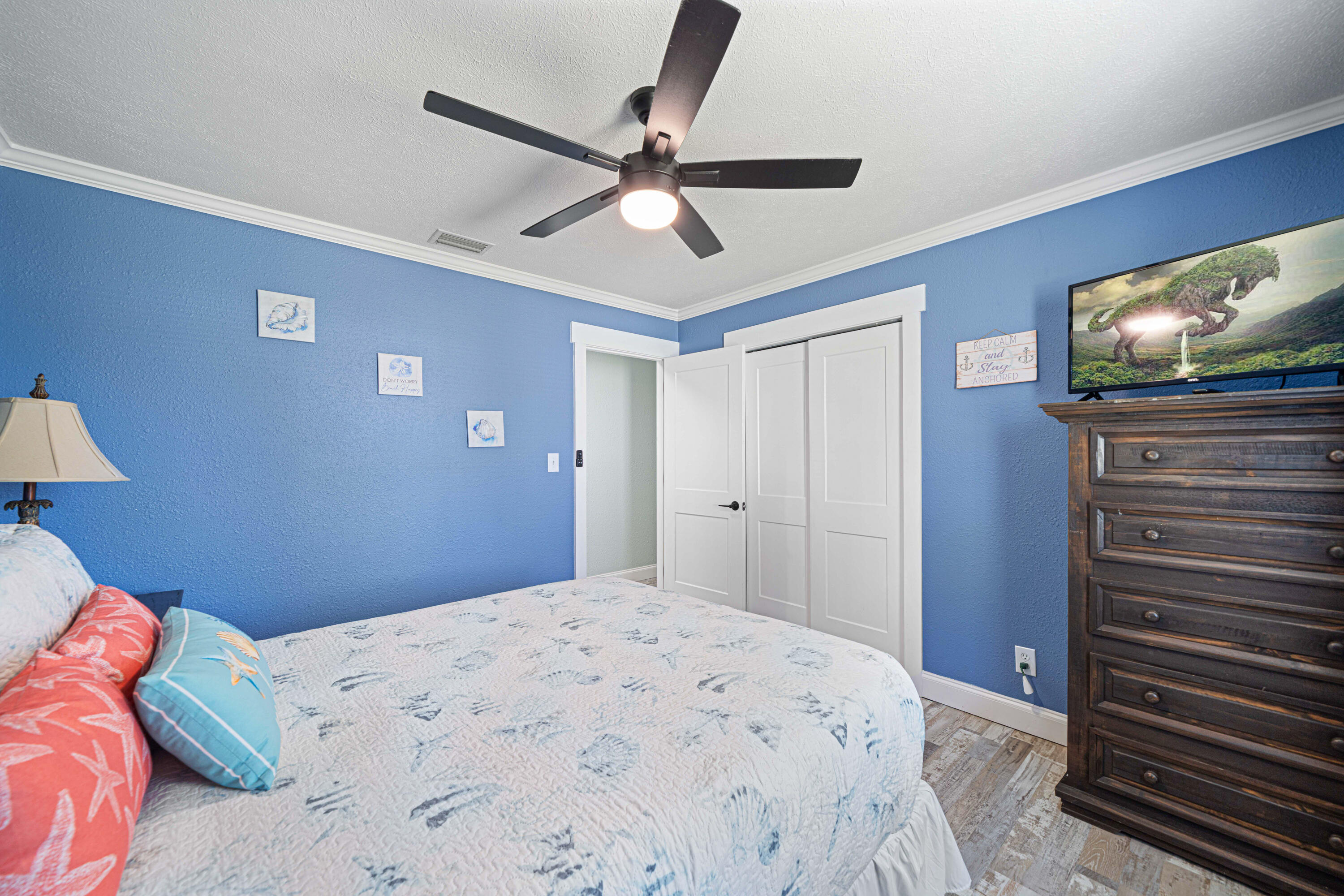 116 Lakeside Circle, A&B