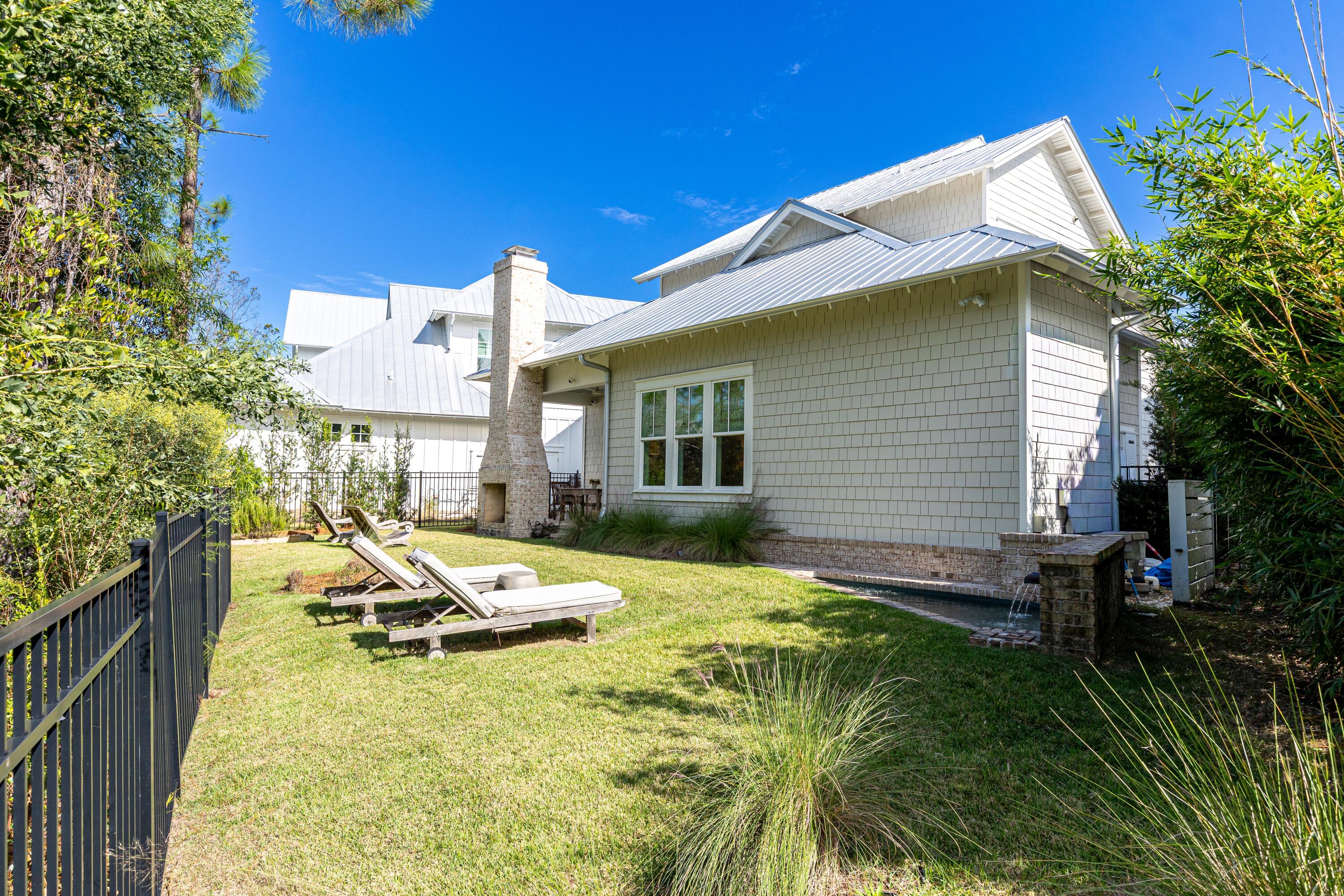 218 White Cottage Road