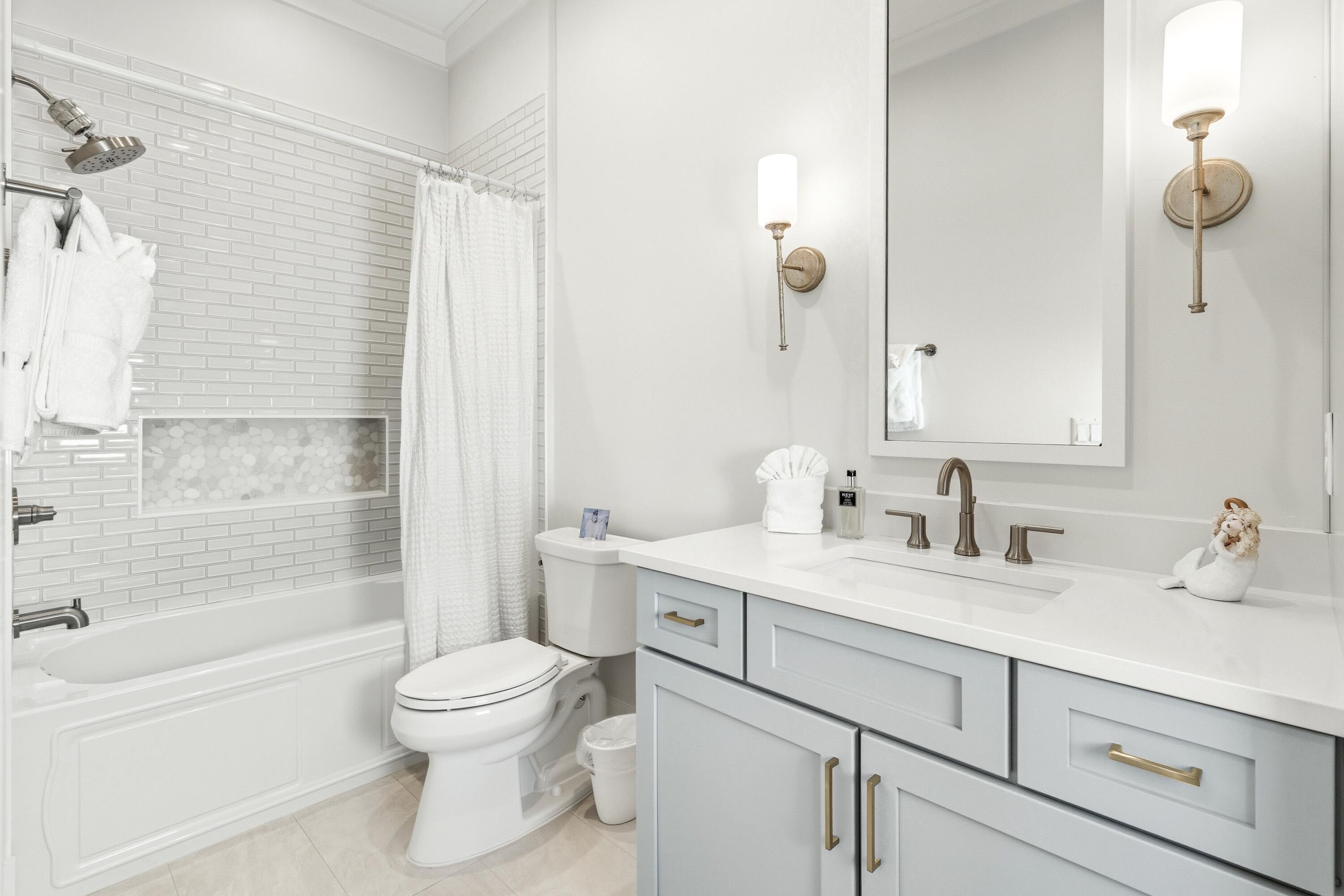 218 White Cottage Road