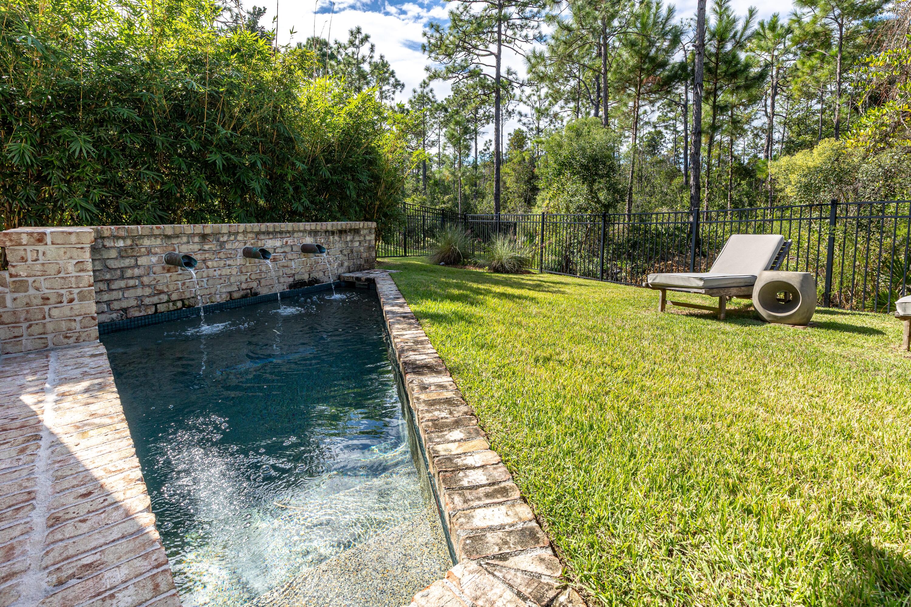 218 White Cottage Road