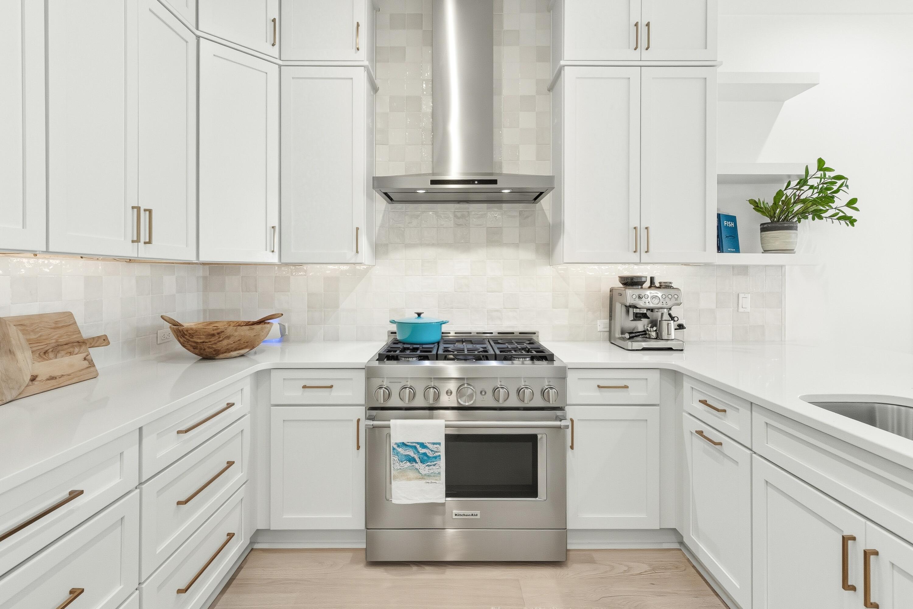 218 White Cottage Road