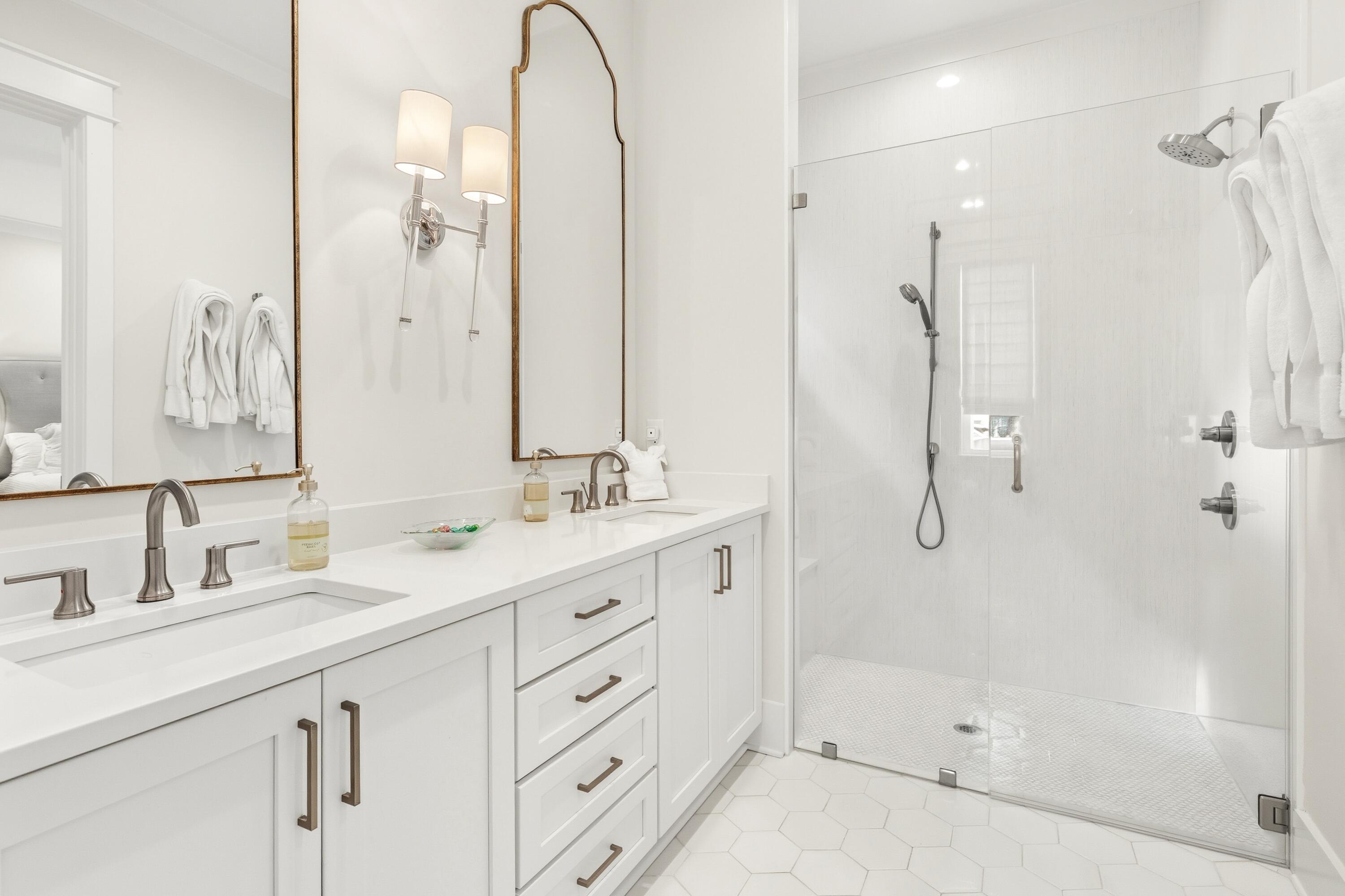 218 White Cottage Road