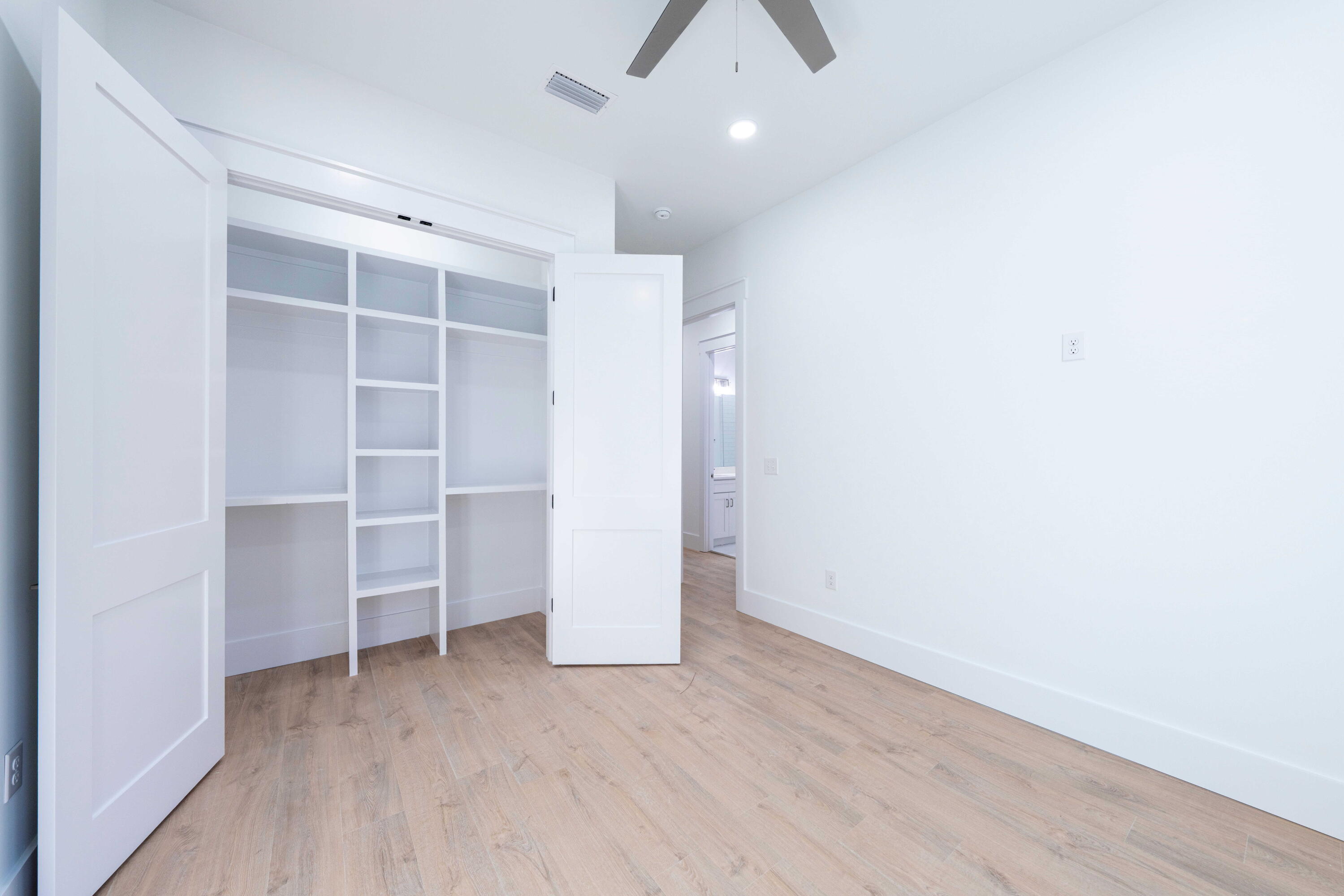 142 S 4Th Street