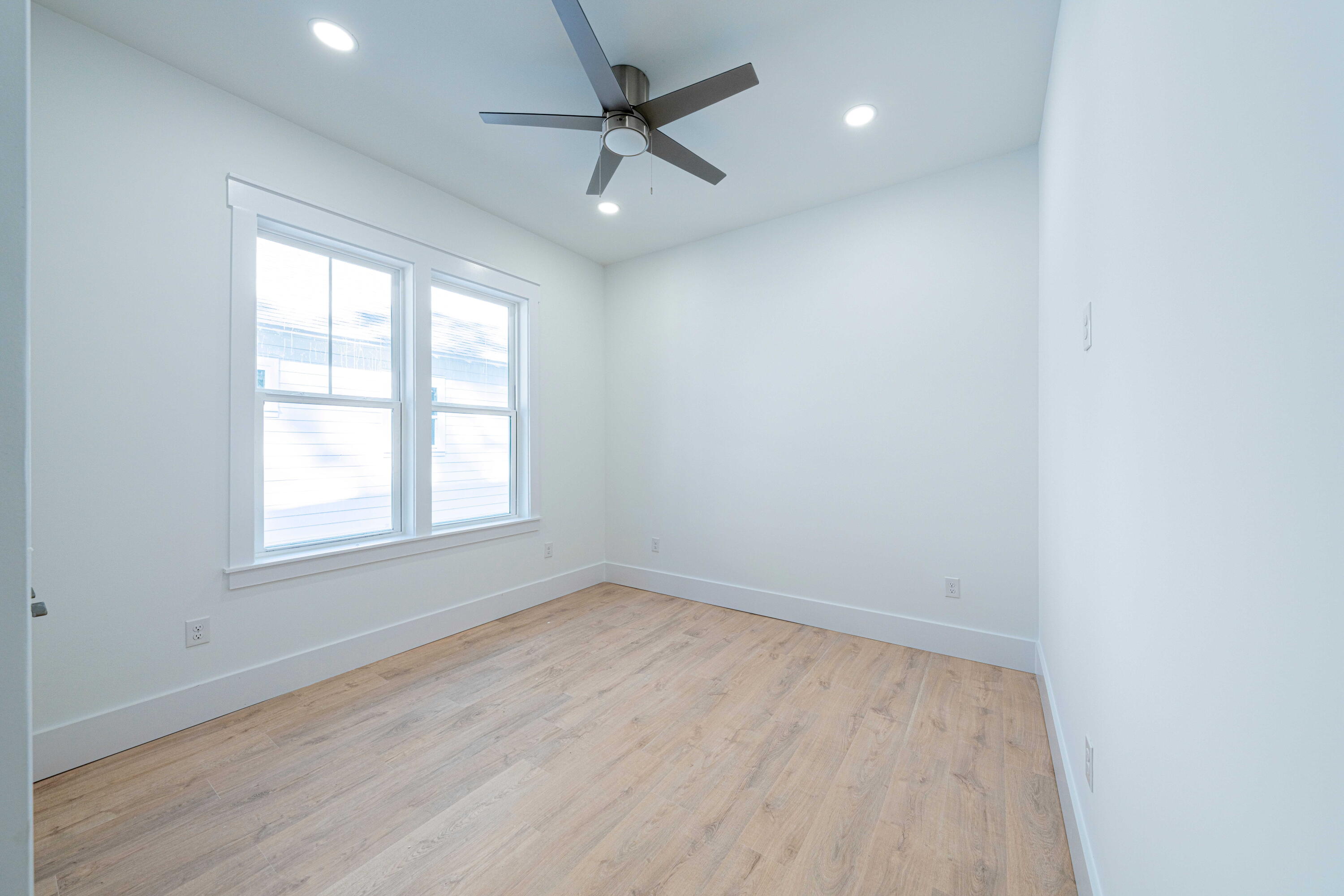 142 S 4Th Street