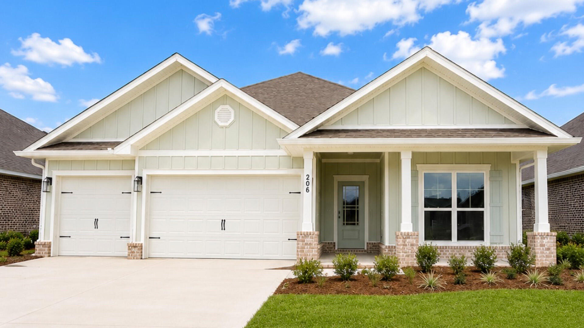 206 W Farm Owl Drive