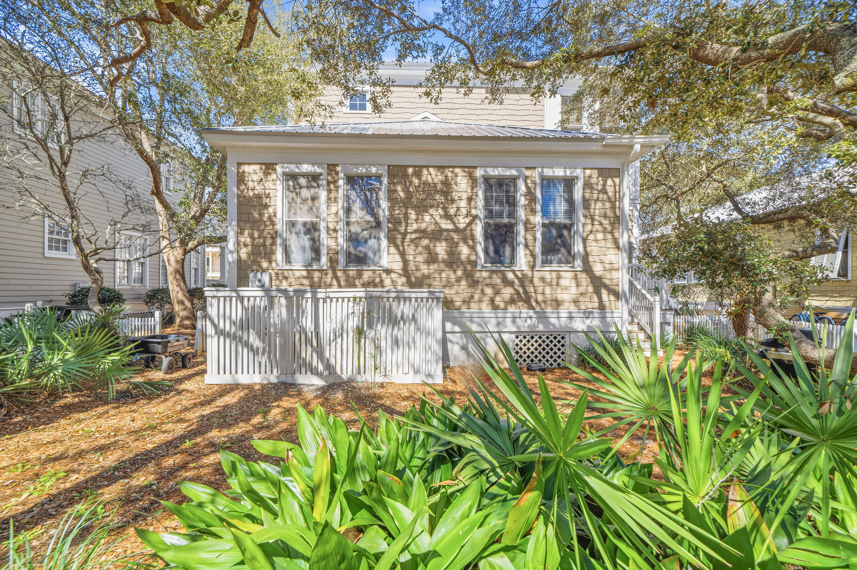 97 Sarasota Street