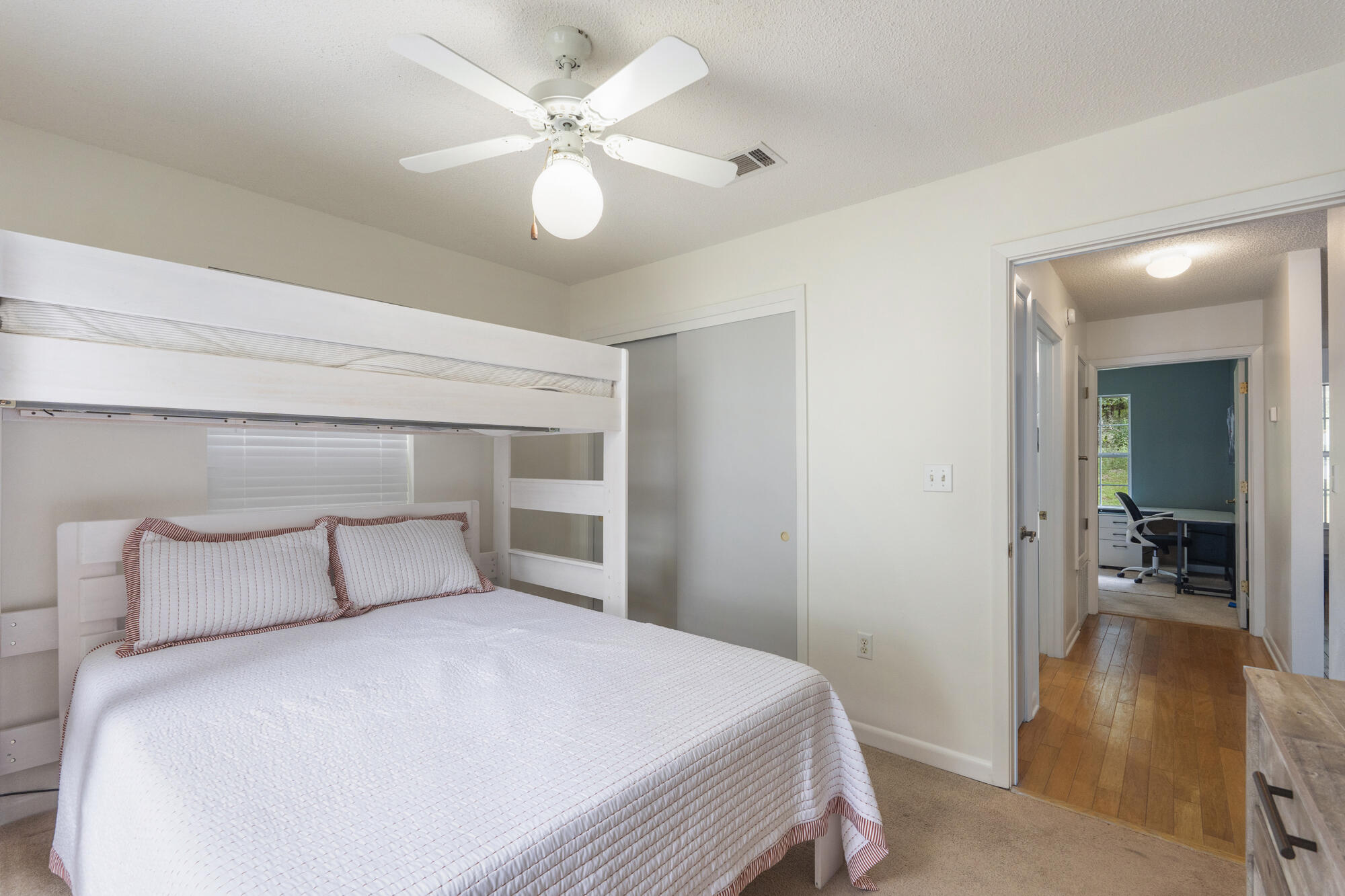 294 Holley King Road, DeFuniak Springs