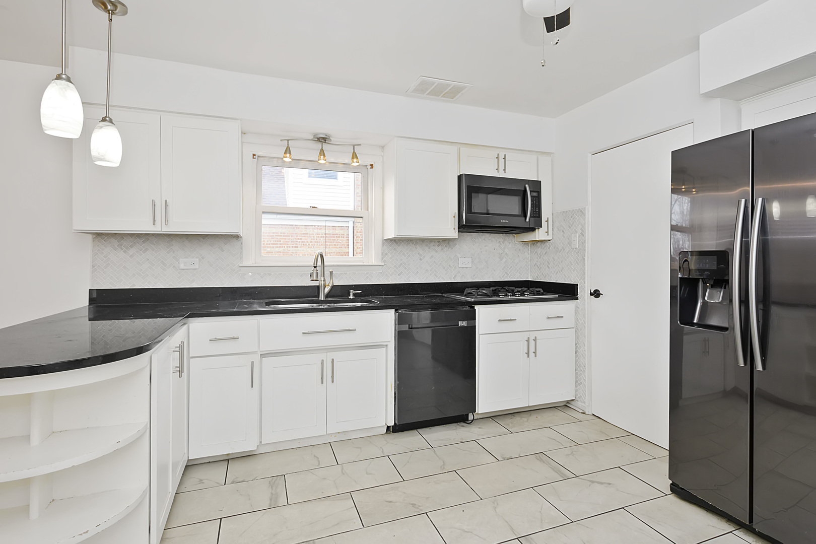 4038 W Stillwell Place