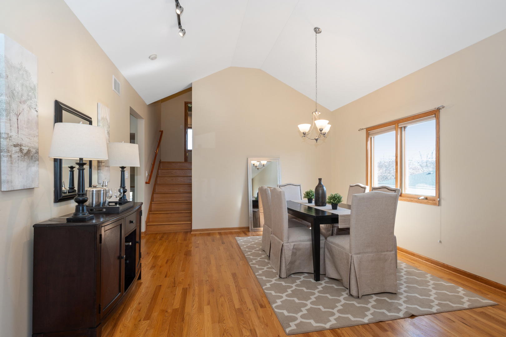 10319 S Millard Avenue