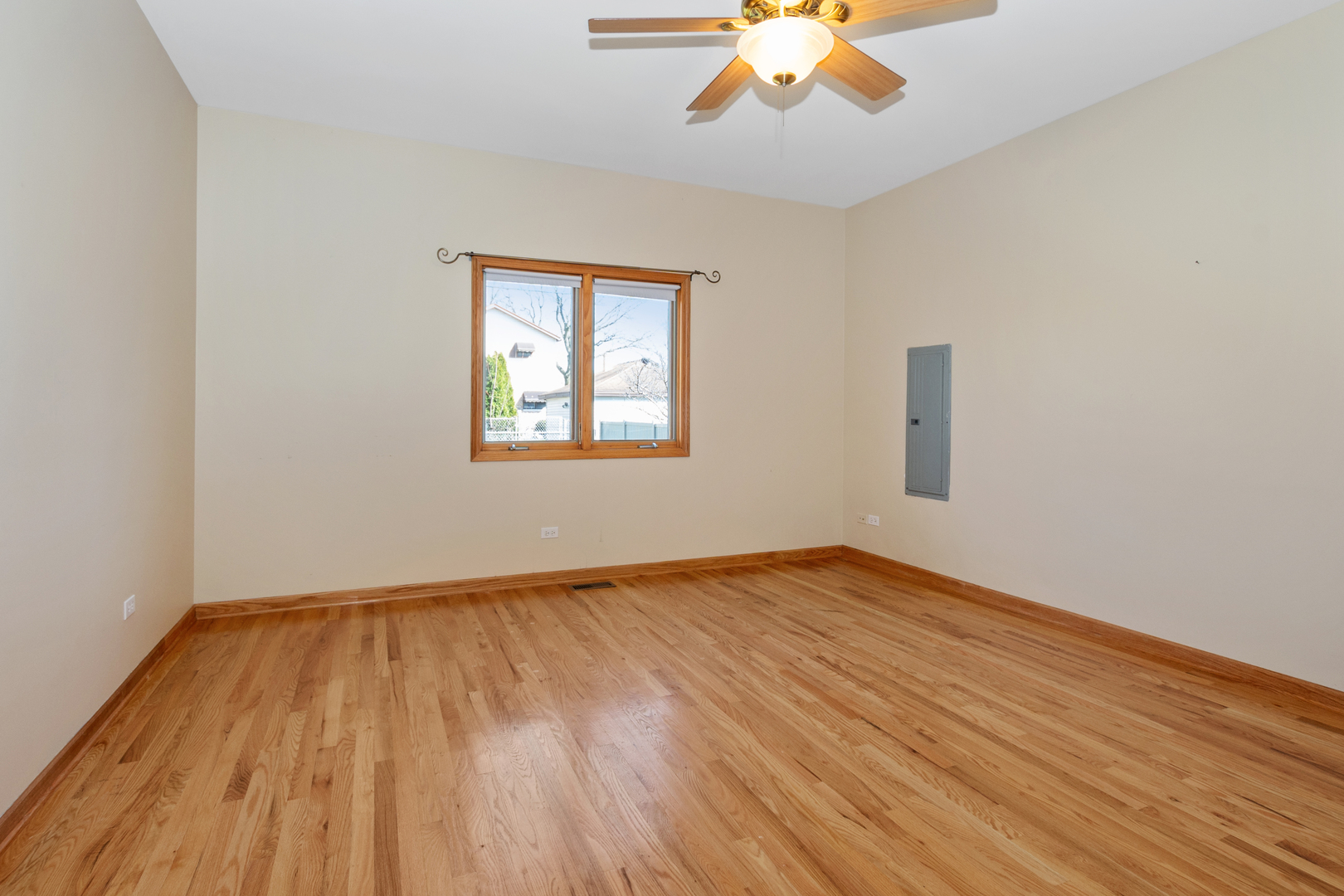 10319 S Millard Avenue