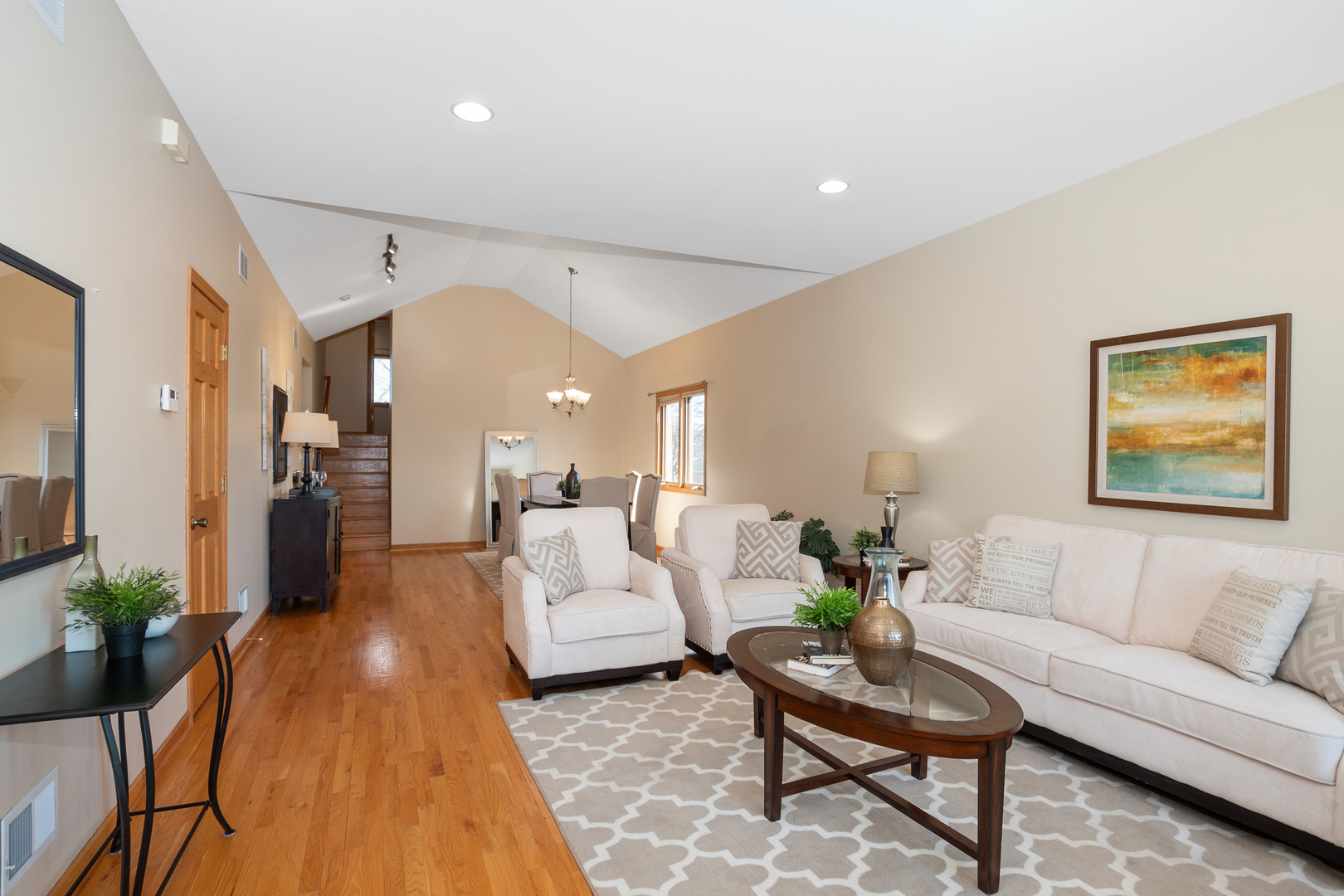 10319 S Millard Avenue