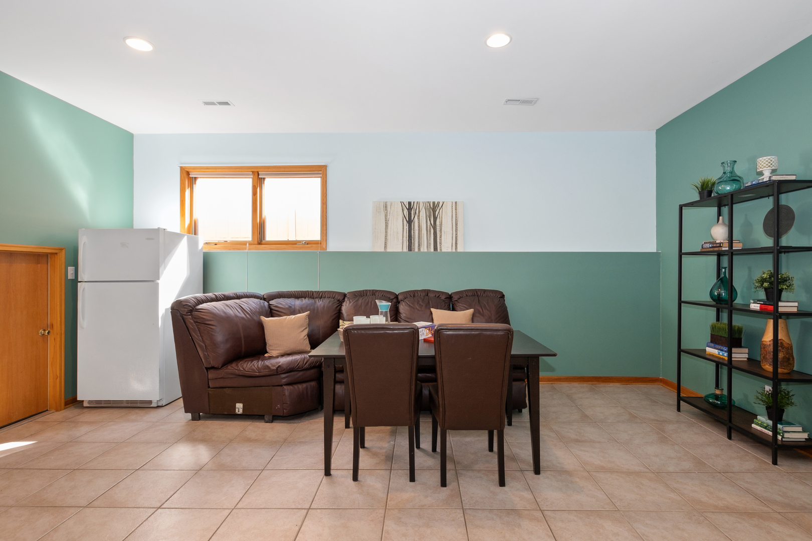 10319 S Millard Avenue