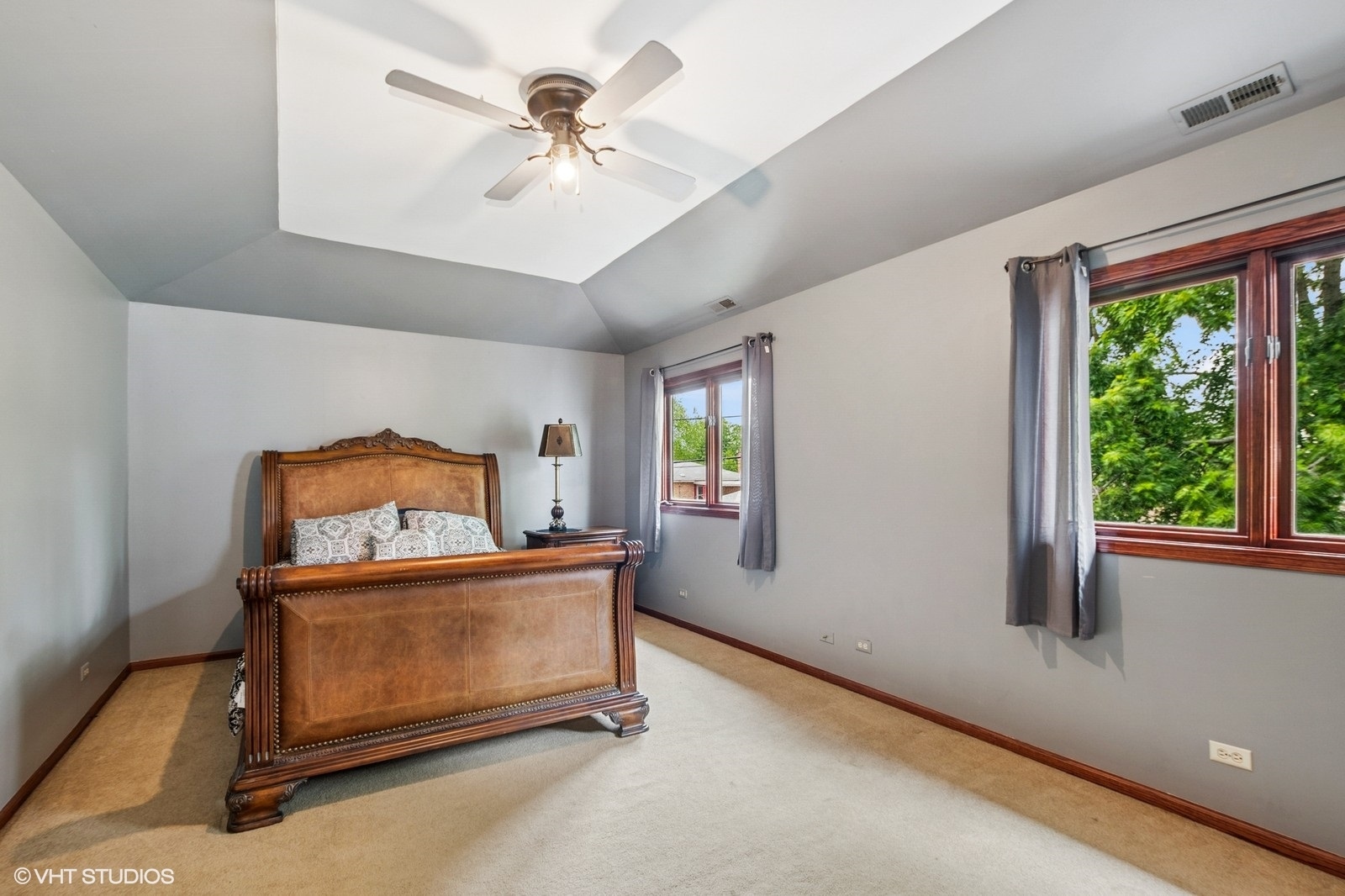 9228 S 55th Court