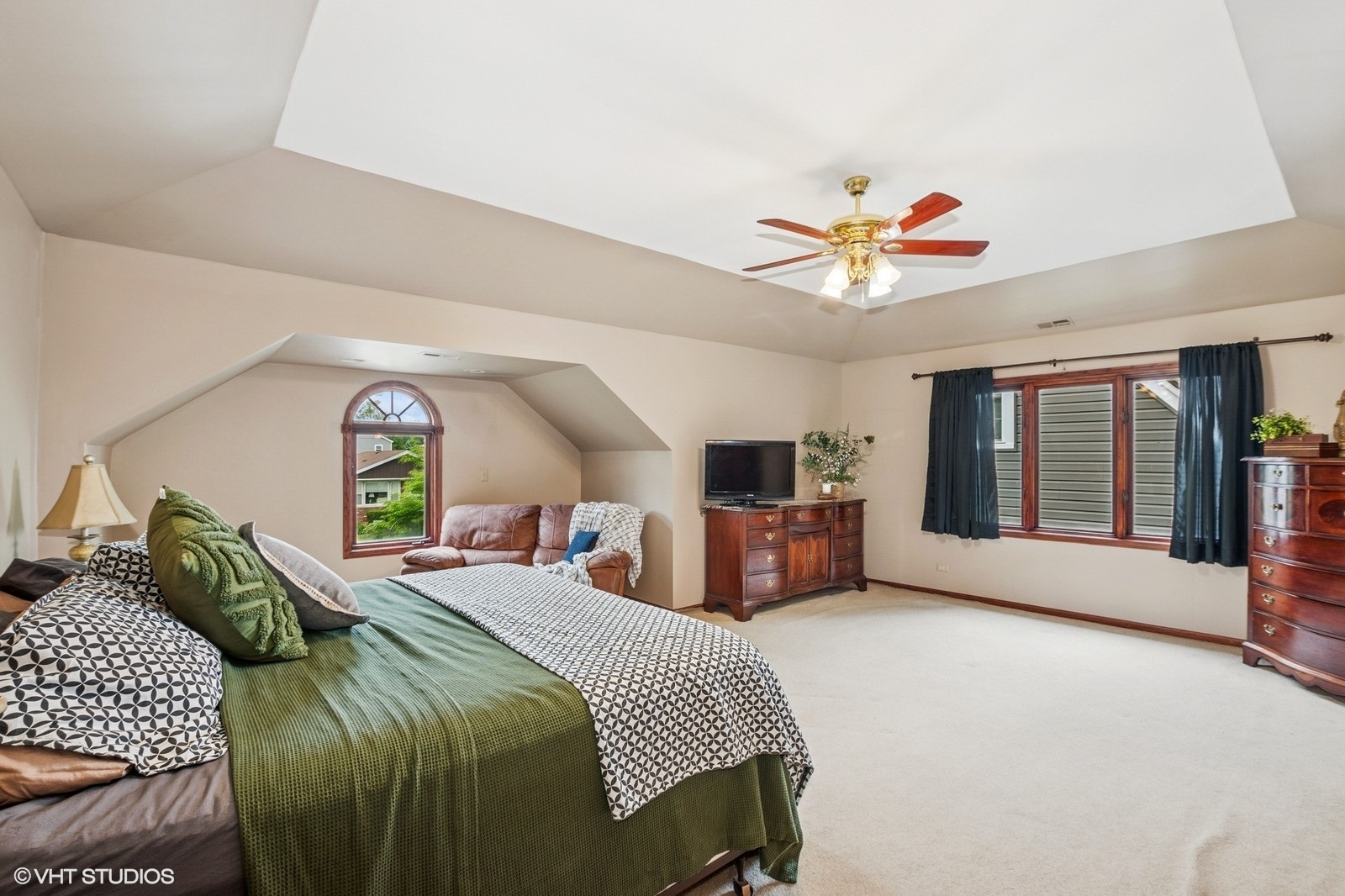 9228 S 55th Court