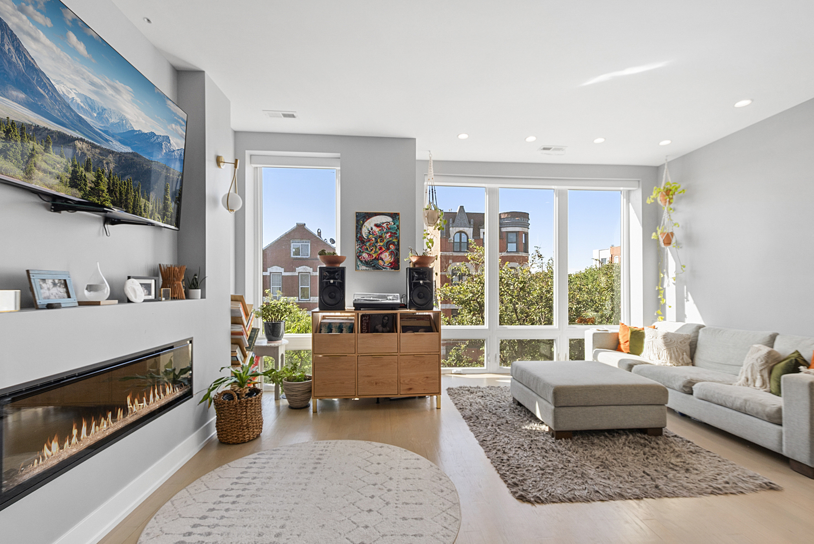 1756 W Cullerton Street Unit: 3