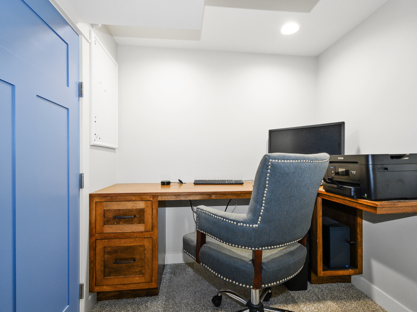 9945 S WASHTENAW Avenue