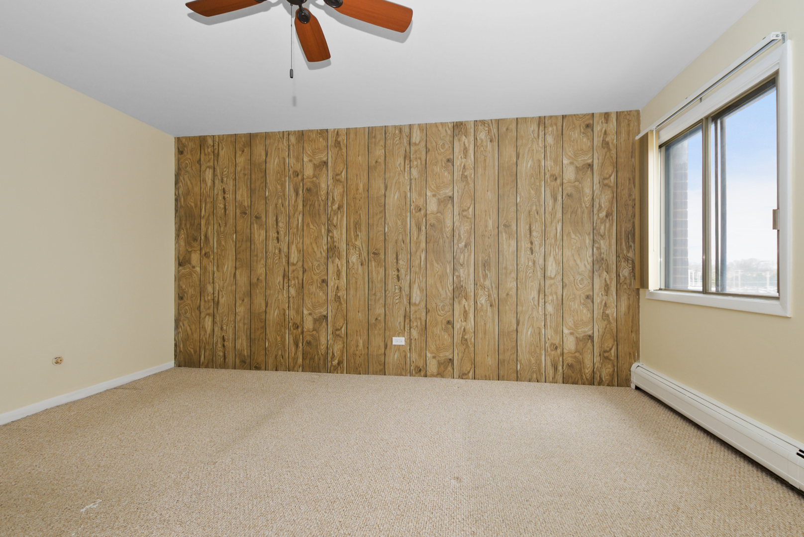 9520 S Mayfield Avenue Unit: 211N