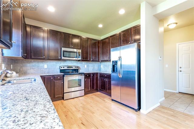 8198 Chasewood Loop