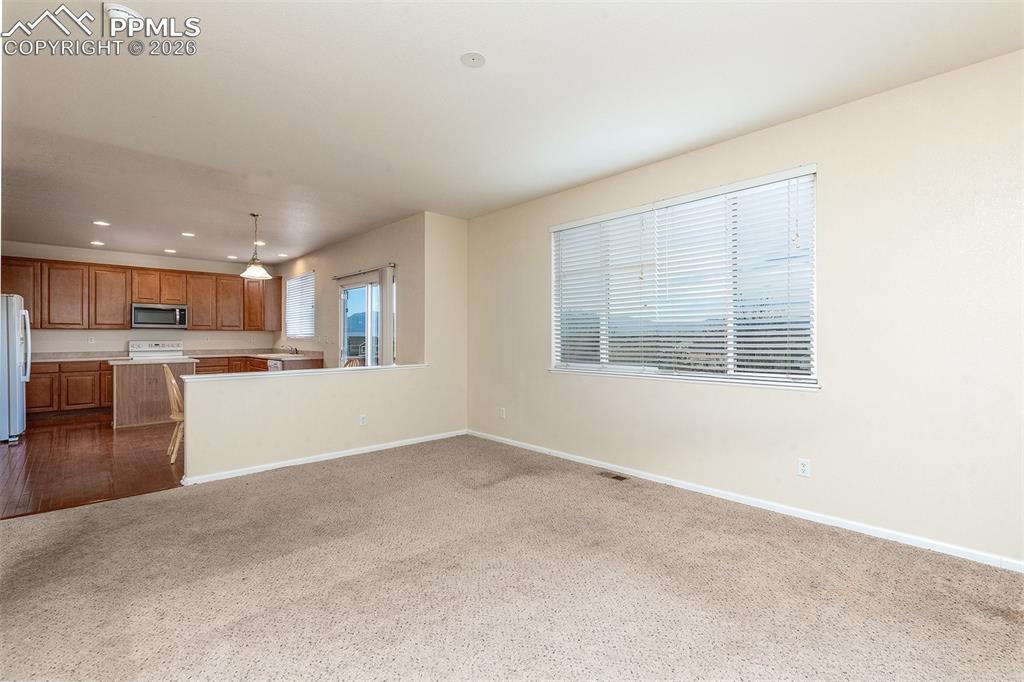 1814 Meadowbrook Parkway