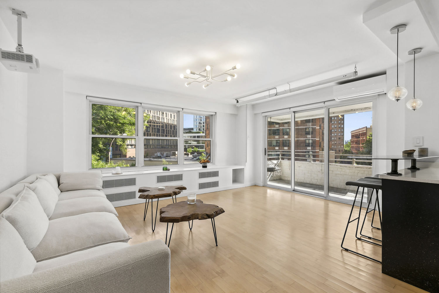 417 GRAND Street D207