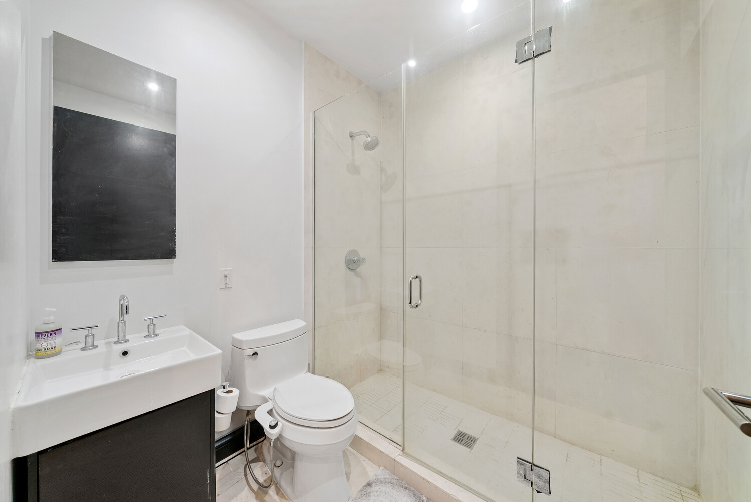 254 PARK Avenue S 5P