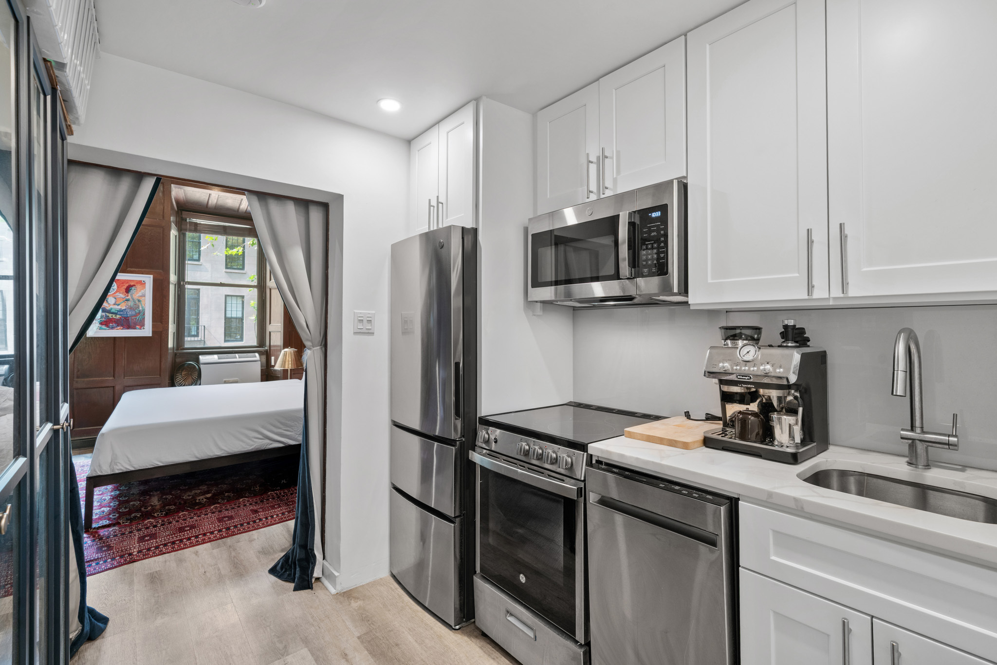 151 E 62nd Street 2A