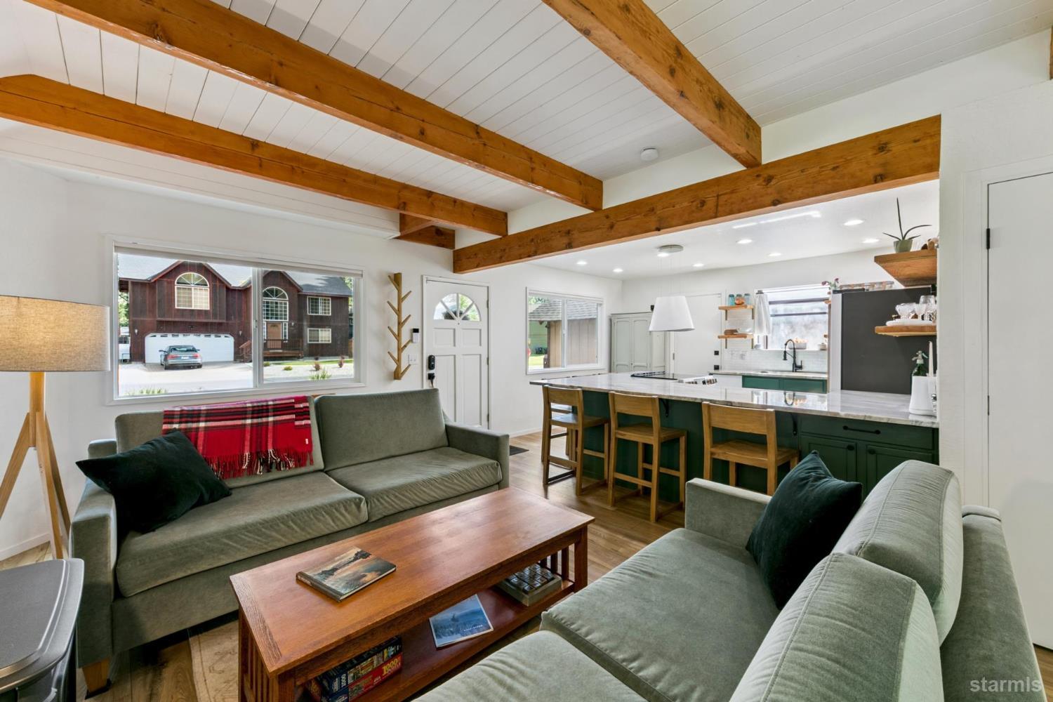 2913 Springwood Drive