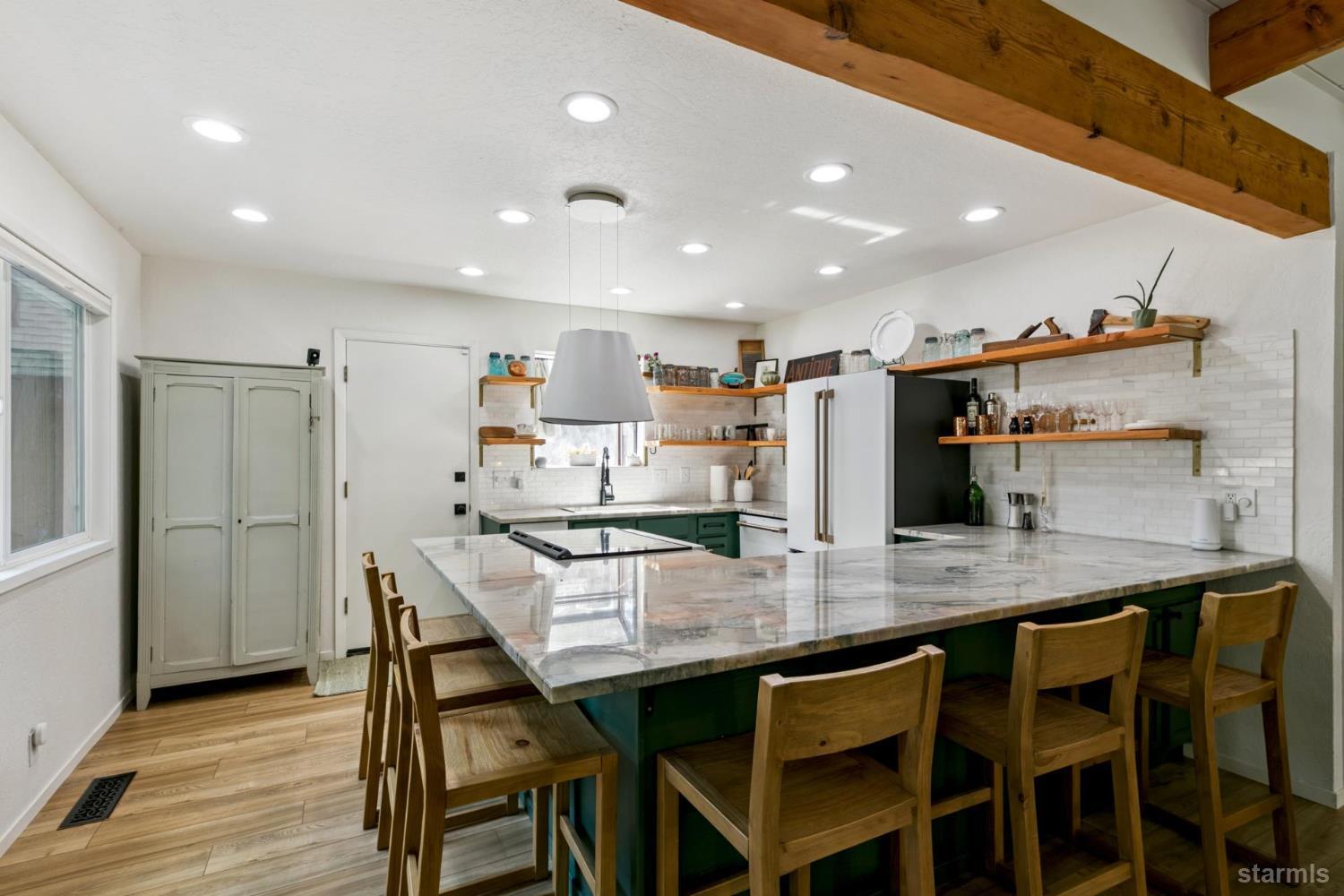 2913 Springwood Drive