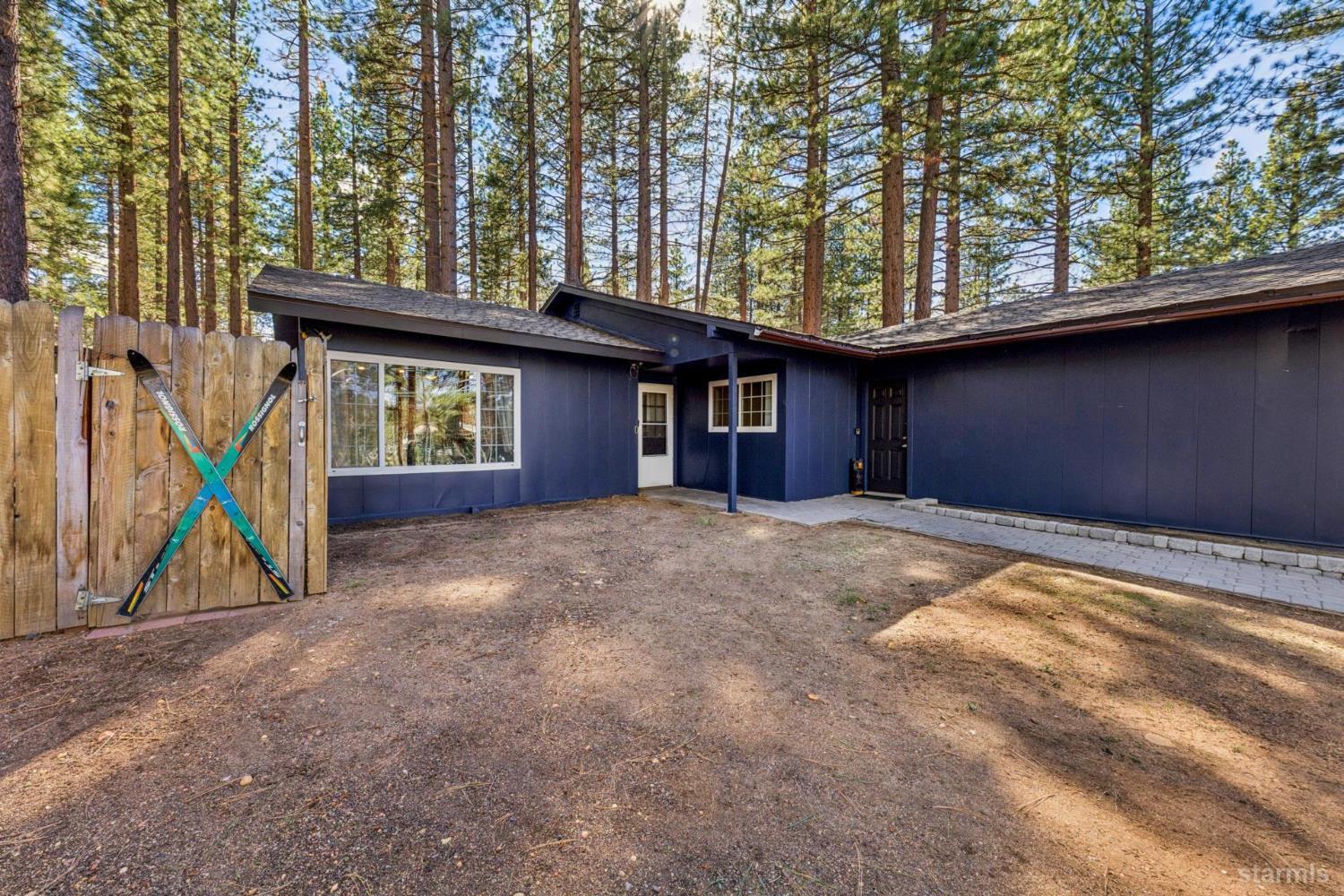 1320 Chinquapin Drive