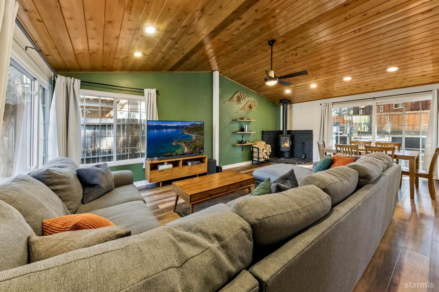 1320 Chinquapin Drive